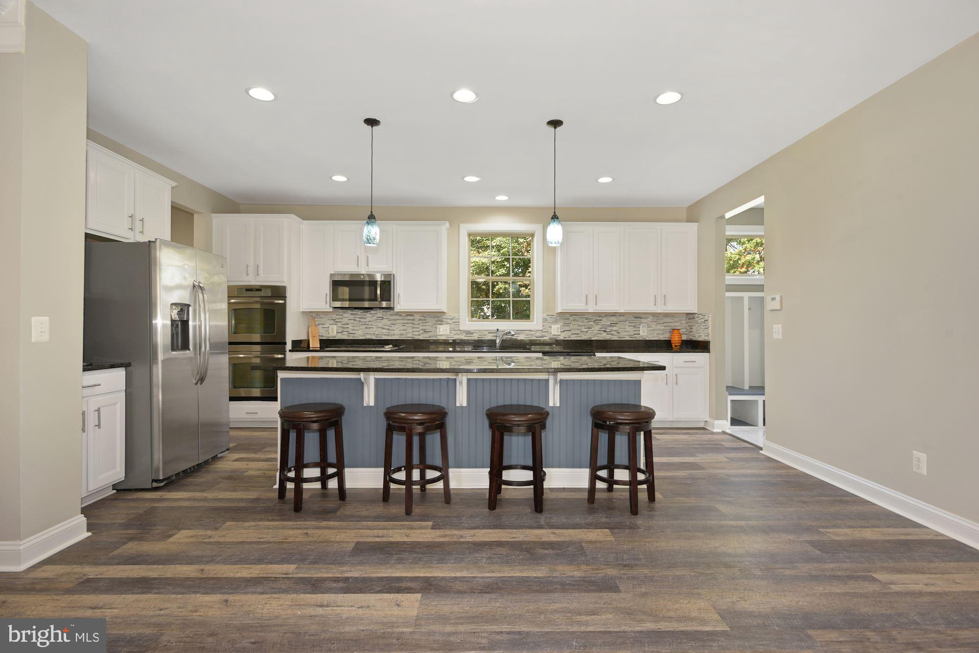 20914 Ashburn ROAD