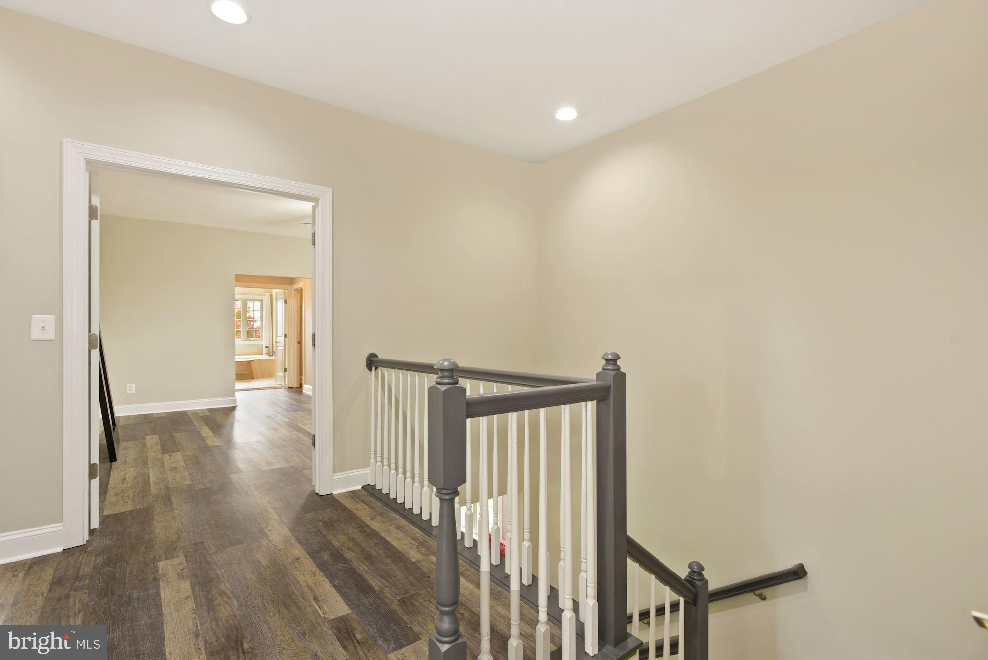 20914 Ashburn ROAD