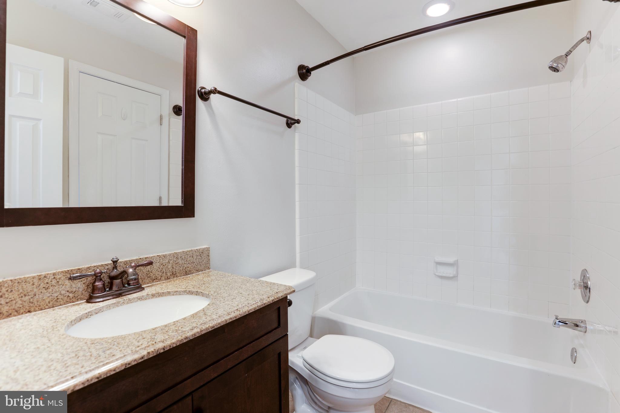 1114 Huntmaster TERRACE NE Unit: 202