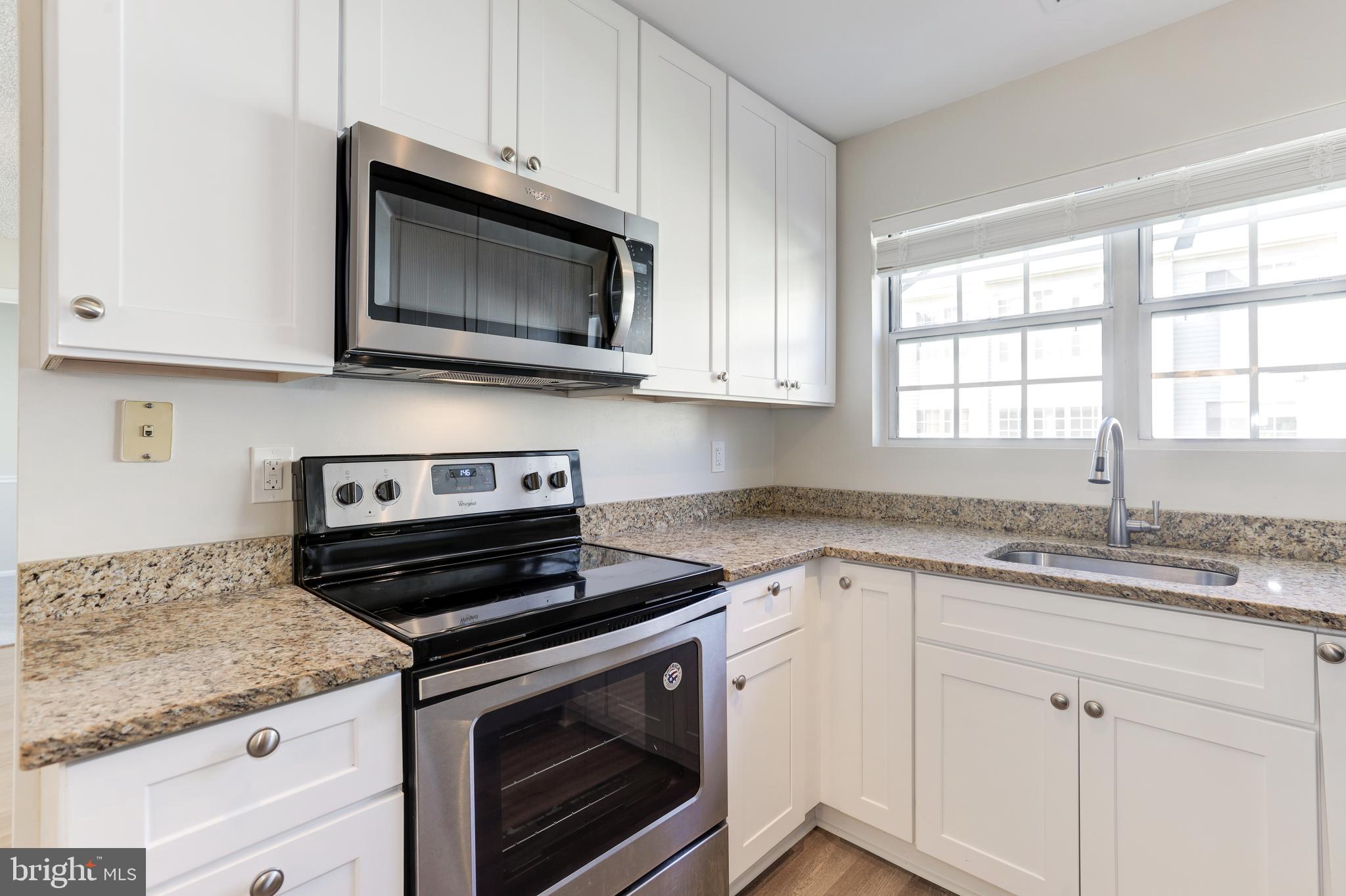 1114 Huntmaster TERRACE NE Unit: 202
