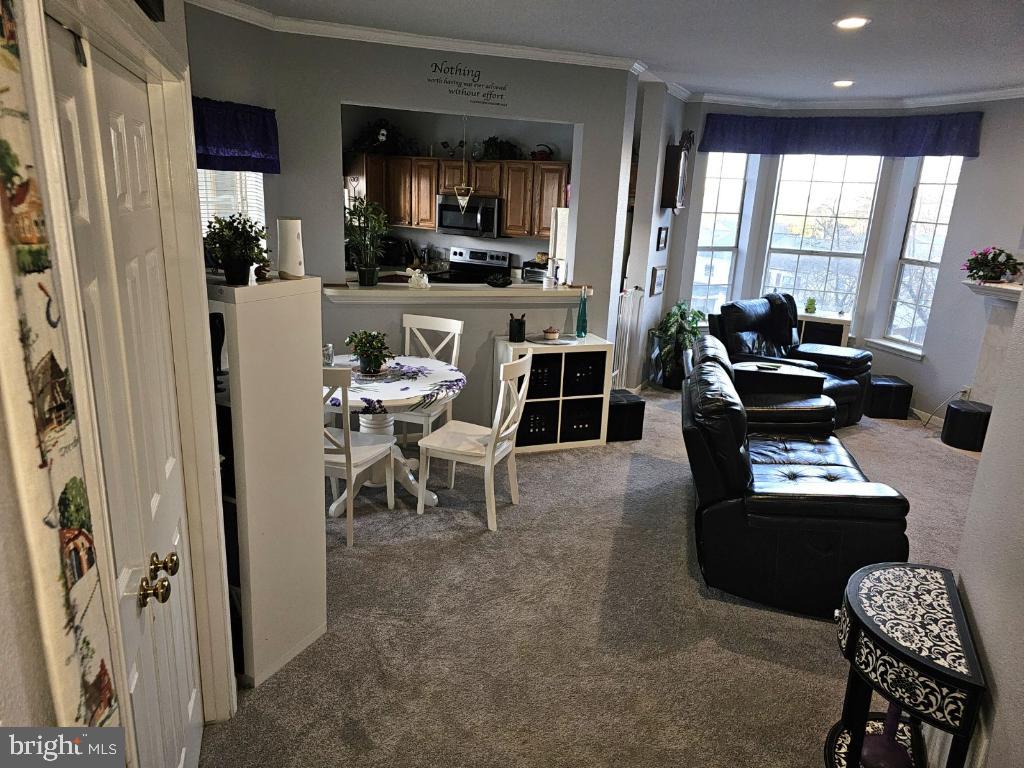 666 Gateway DRIVE SE Unit: 512