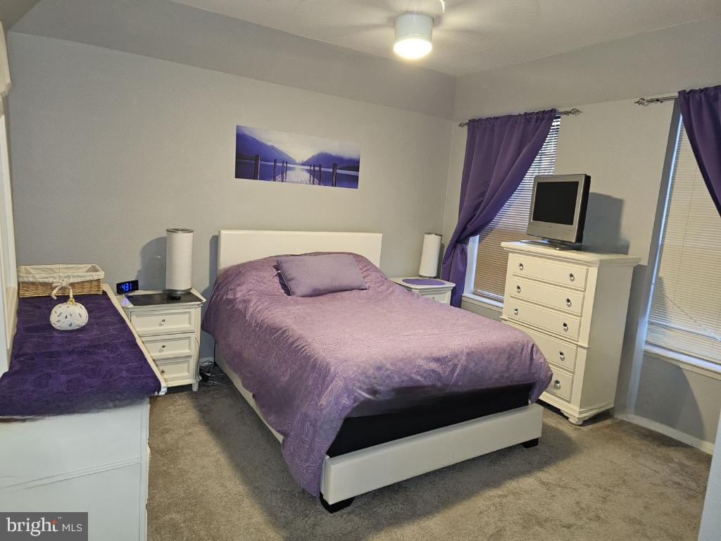 666 Gateway DRIVE SE Unit: 512