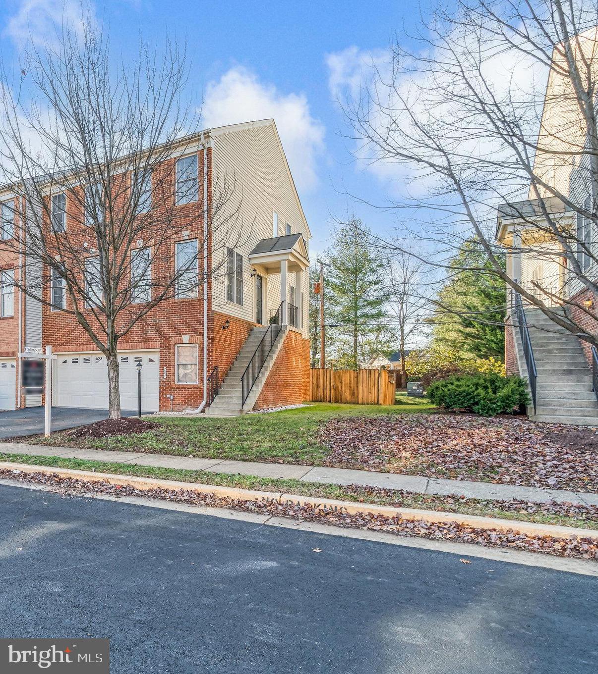 207 Elder TERRACE