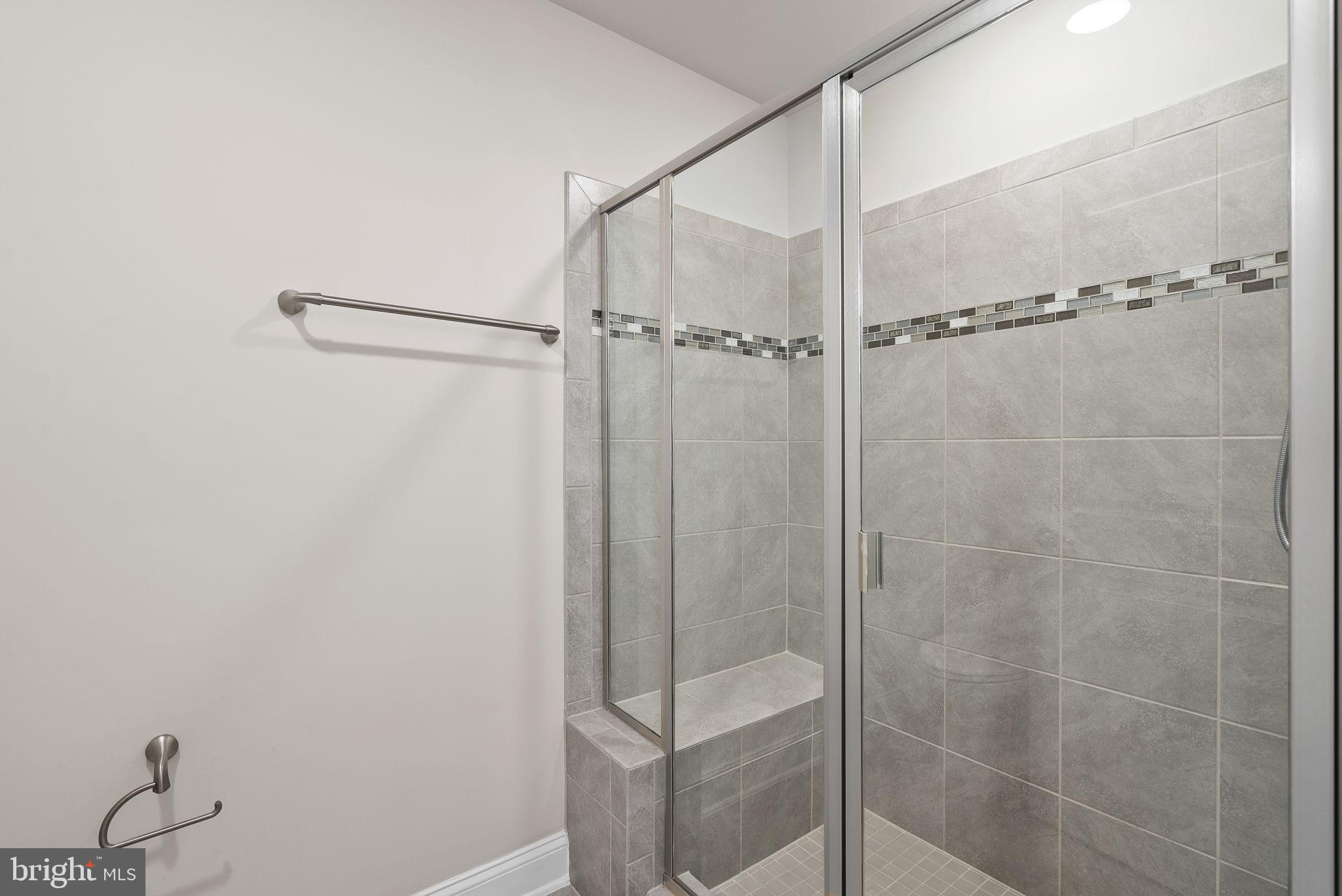 19829 Silvery Blue TERRACE