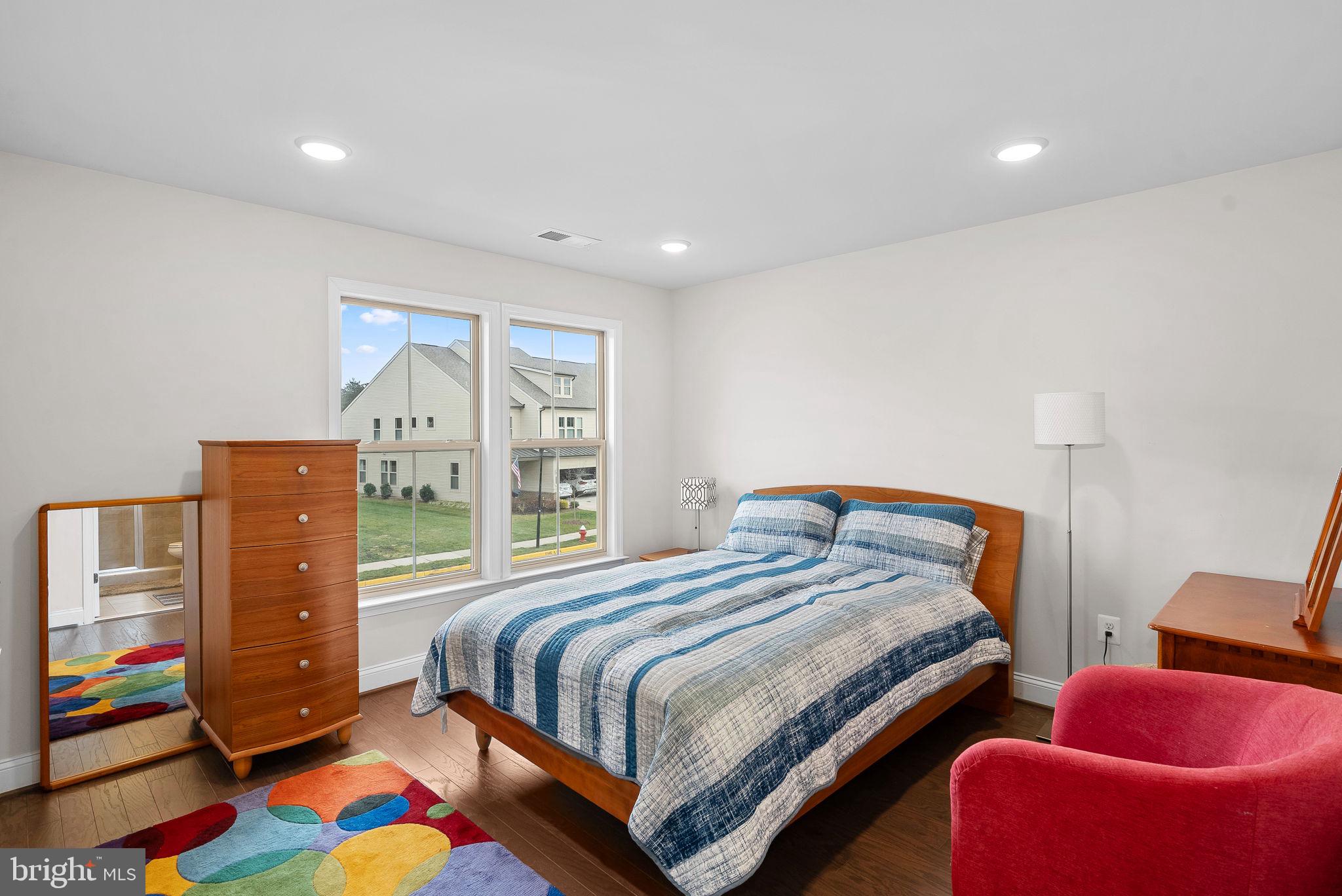 19829 Silvery Blue TERRACE