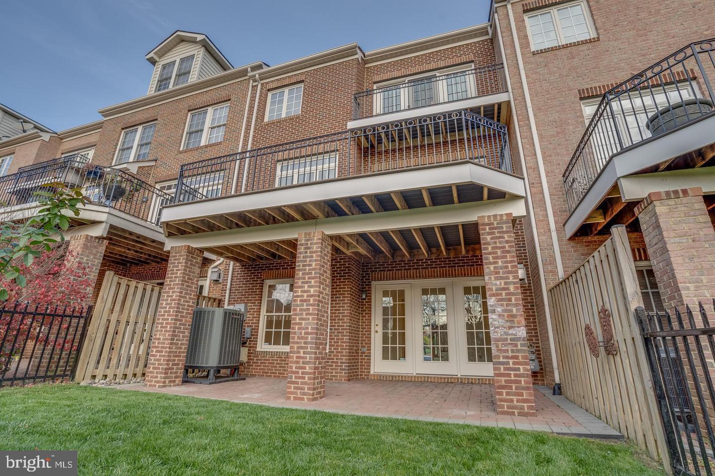 18523 Bear Creek TERRACE