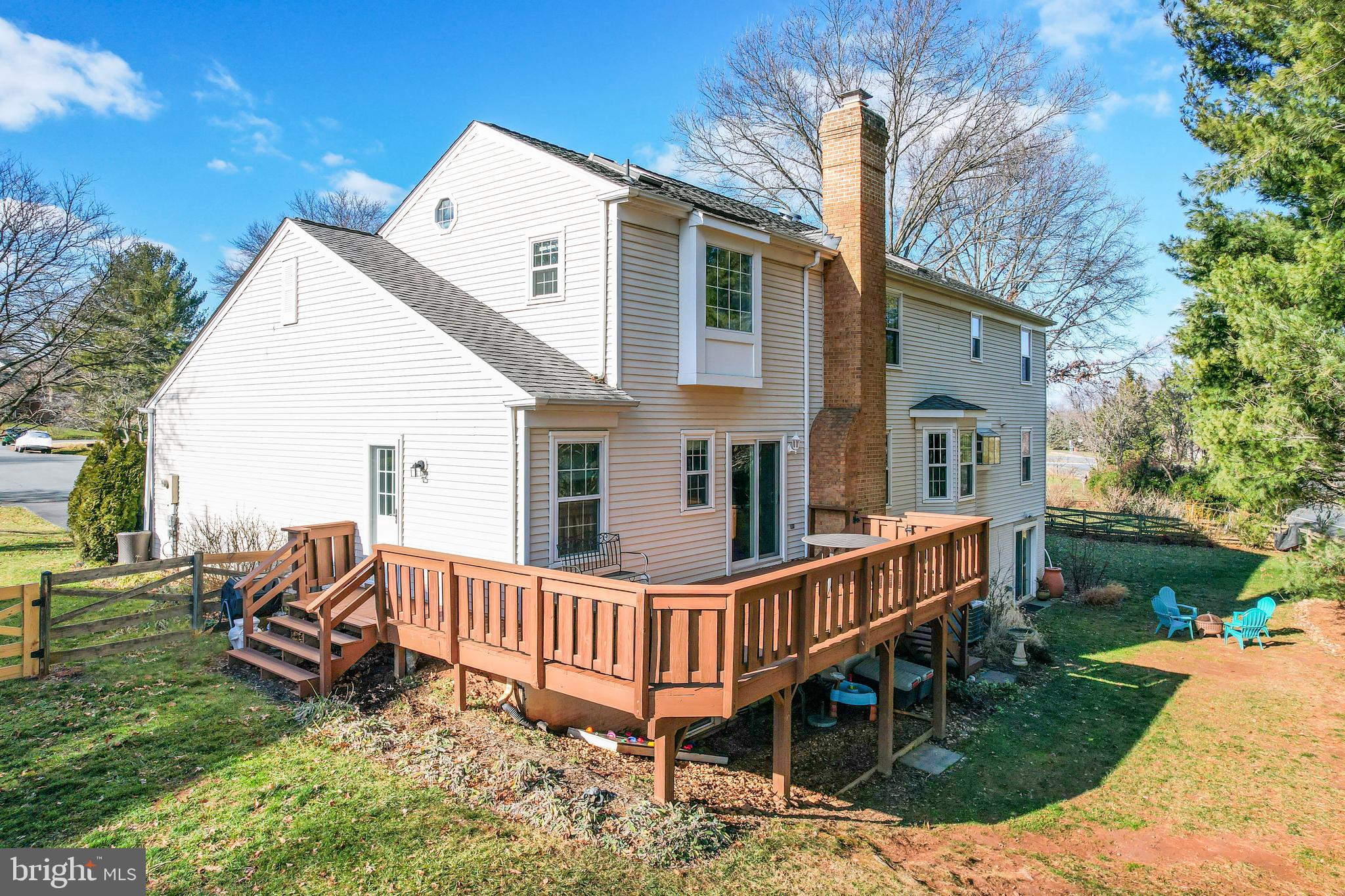 9 Tyler LANE