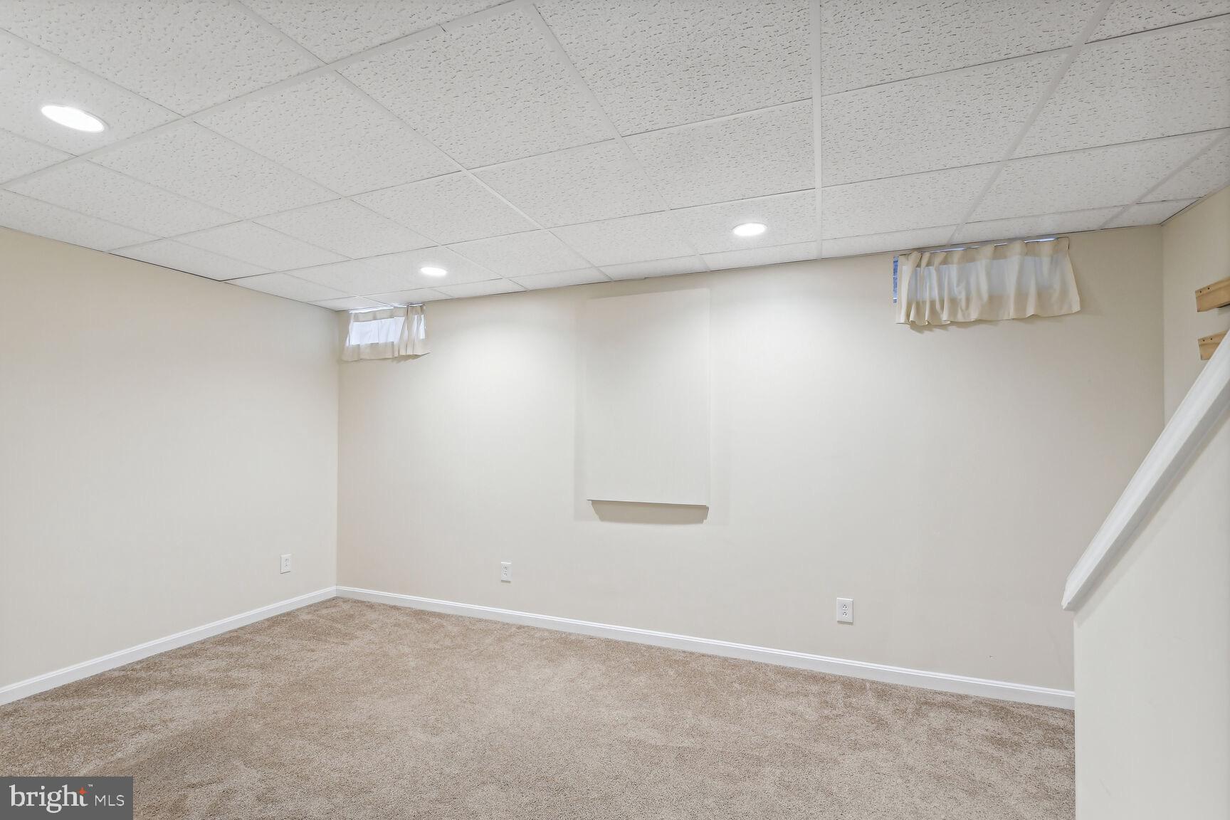 342 Stable View TERRACE NE