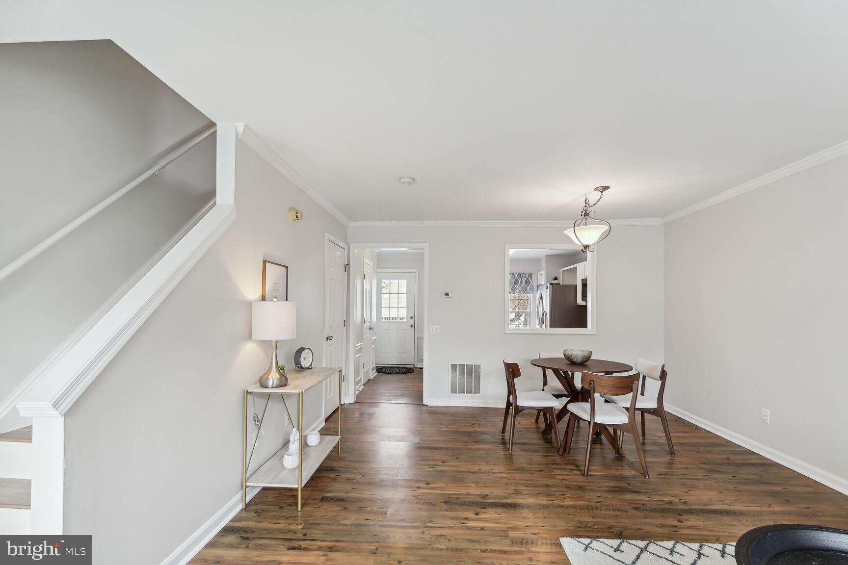 342 Stable View TERRACE NE