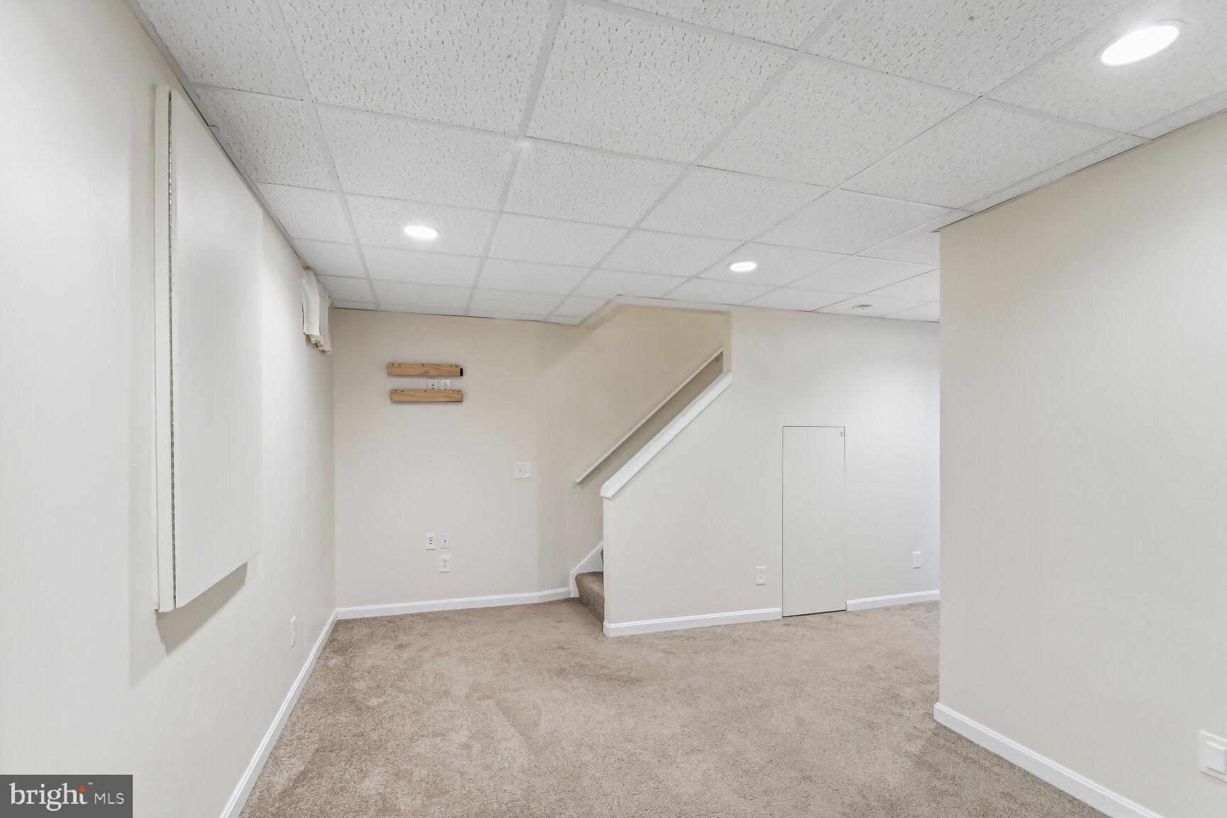 342 Stable View TERRACE NE