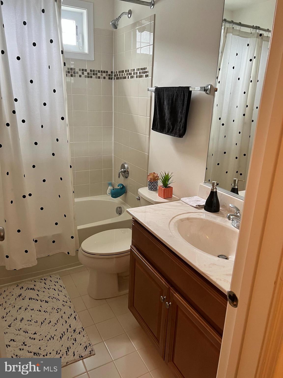 23354 Madison Heights TERRACE