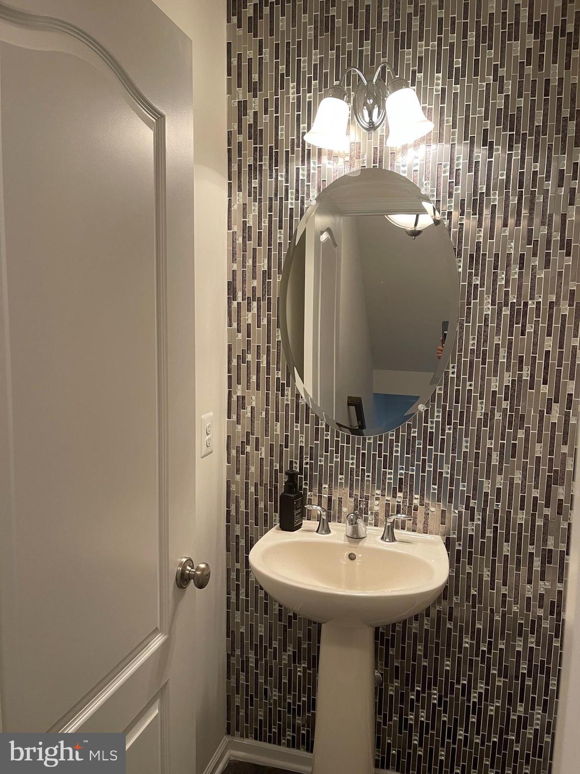 23354 Madison Heights TERRACE