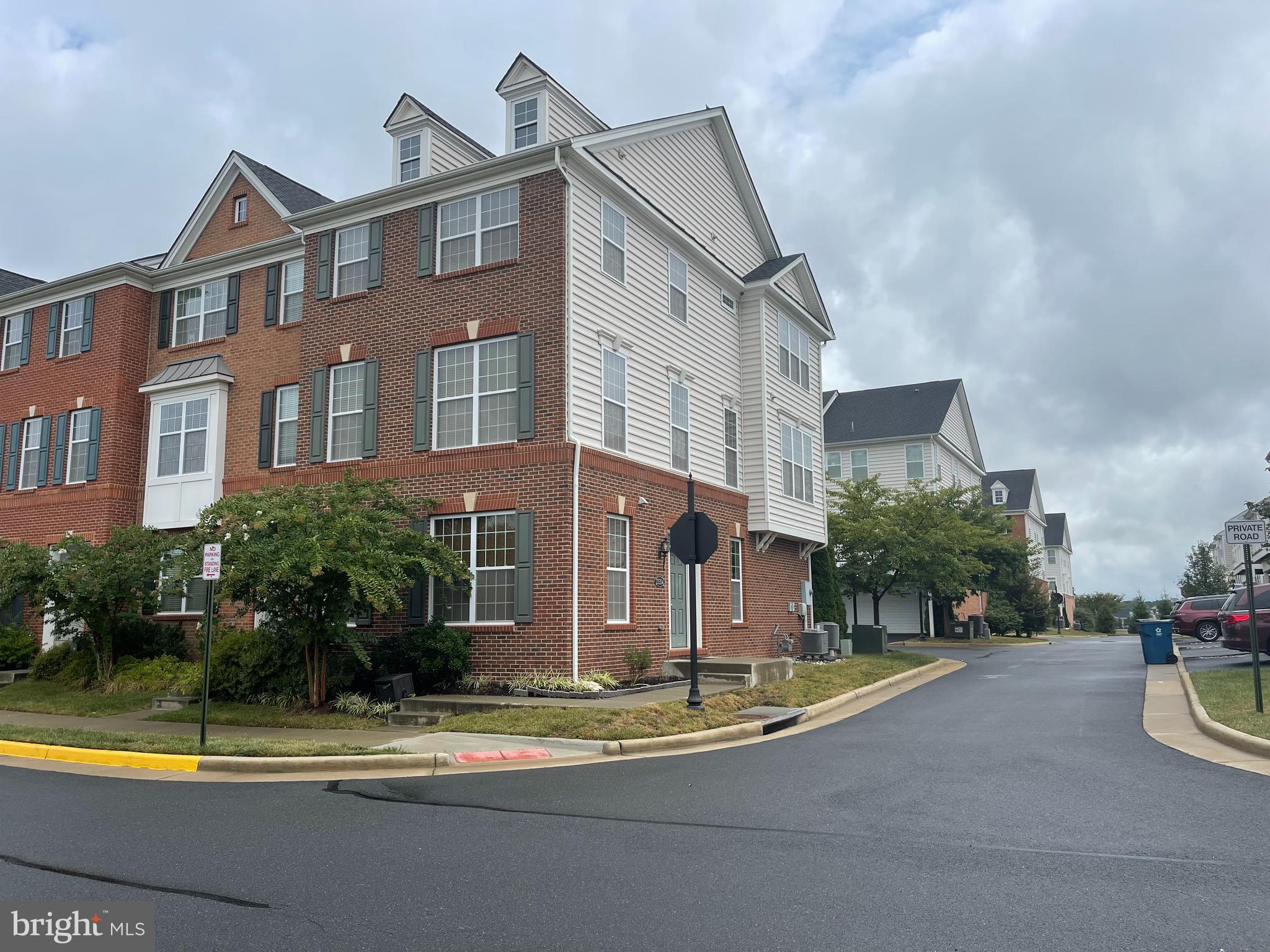 23354 Madison Heights TERRACE