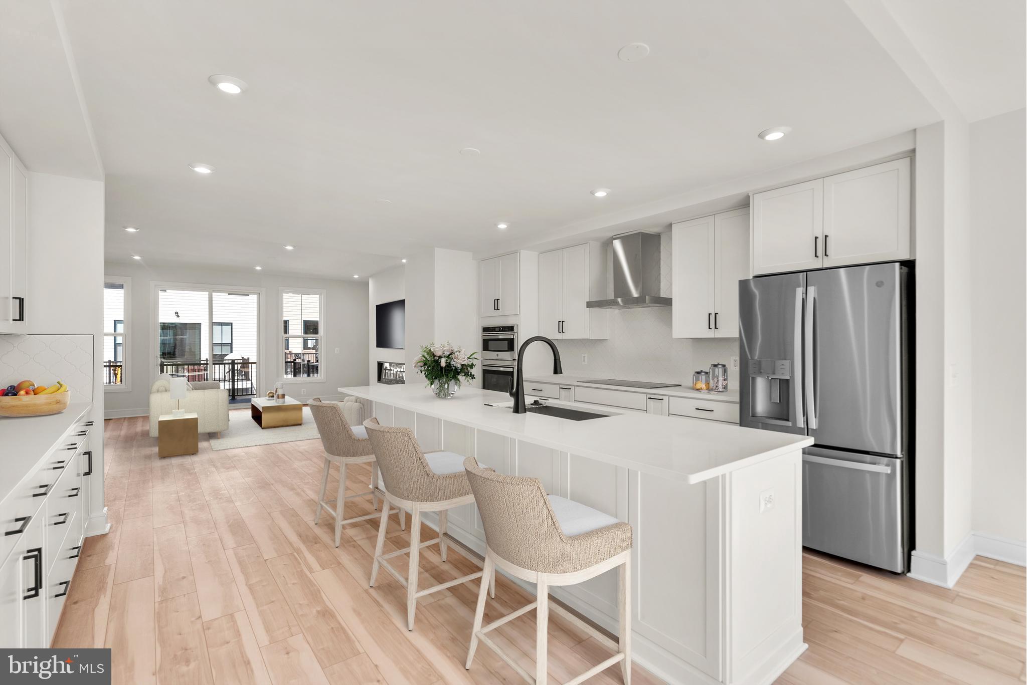 43595 Farringdon SQUARE