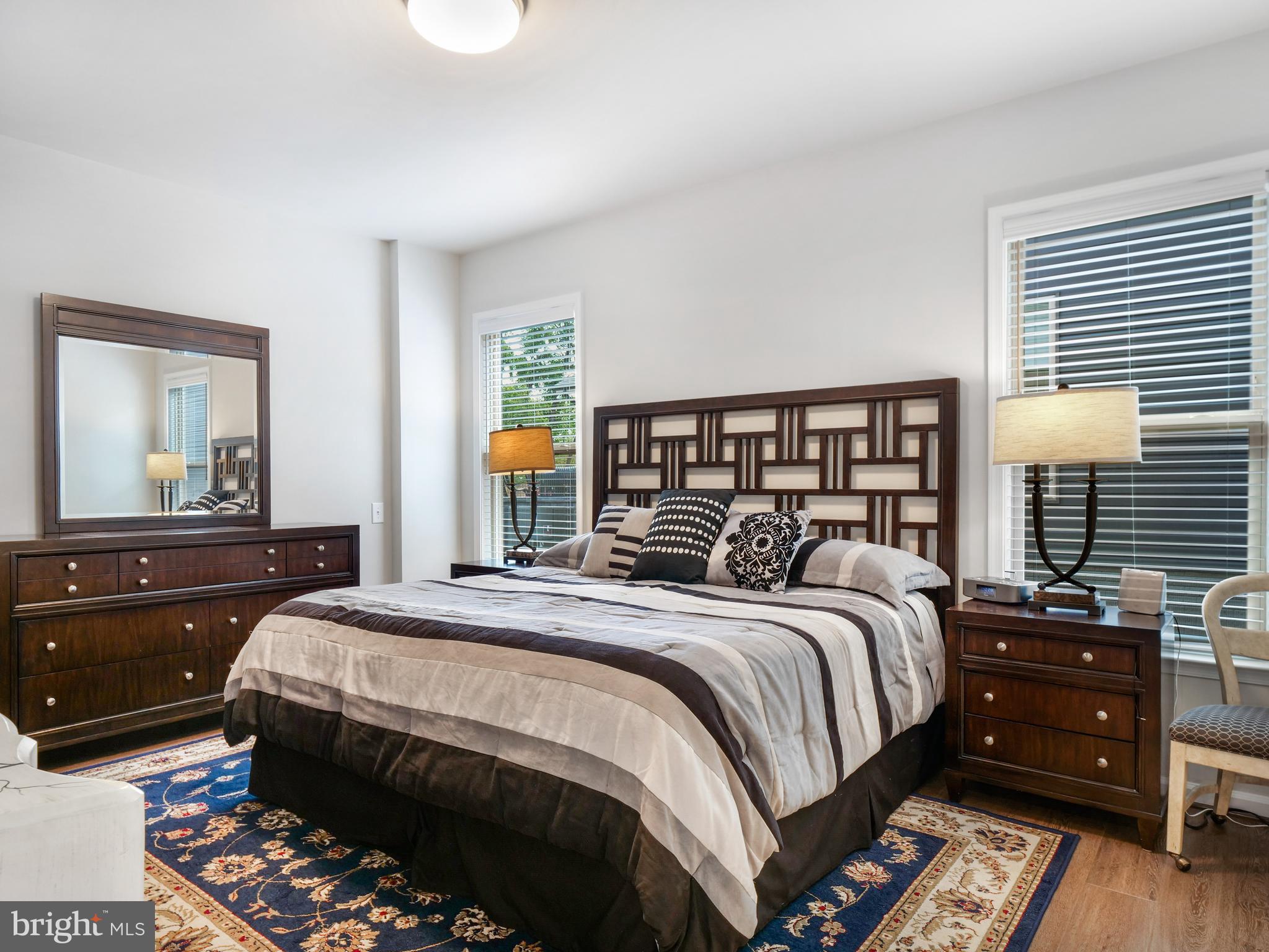 21805 Hawksbill High CIRCLE