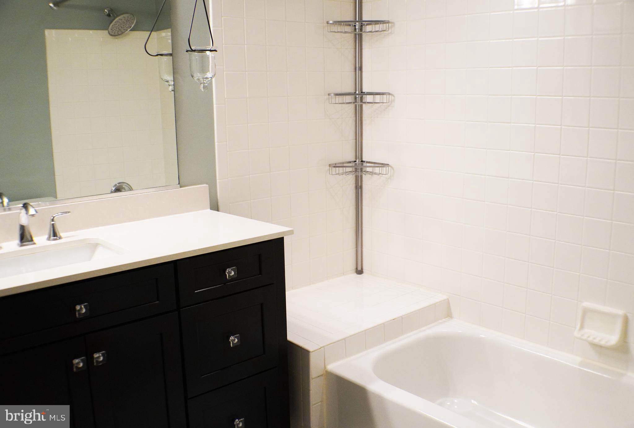 20575 Snowshoe SQUARE Unit: 301