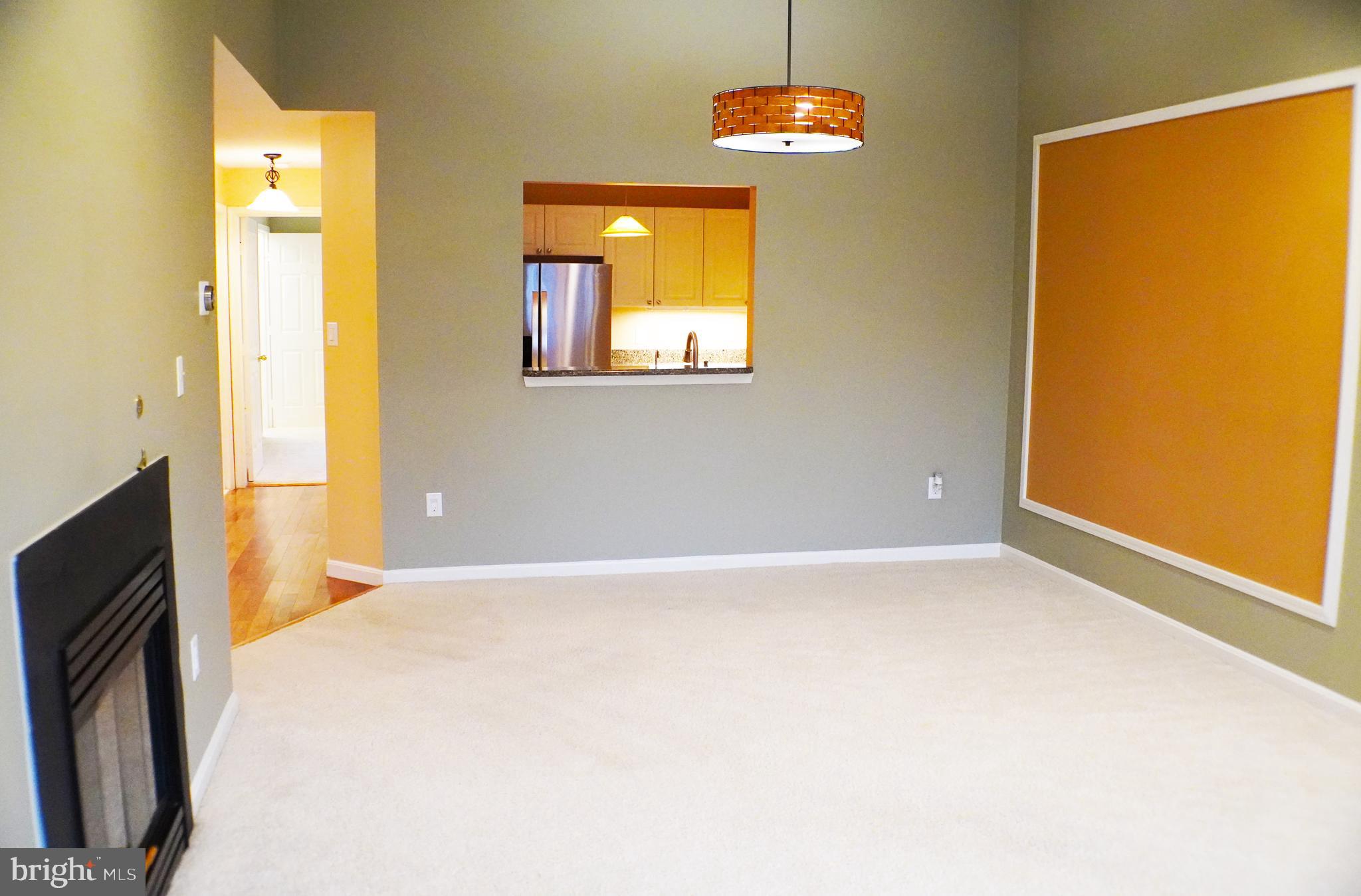 20575 Snowshoe SQUARE Unit: 301
