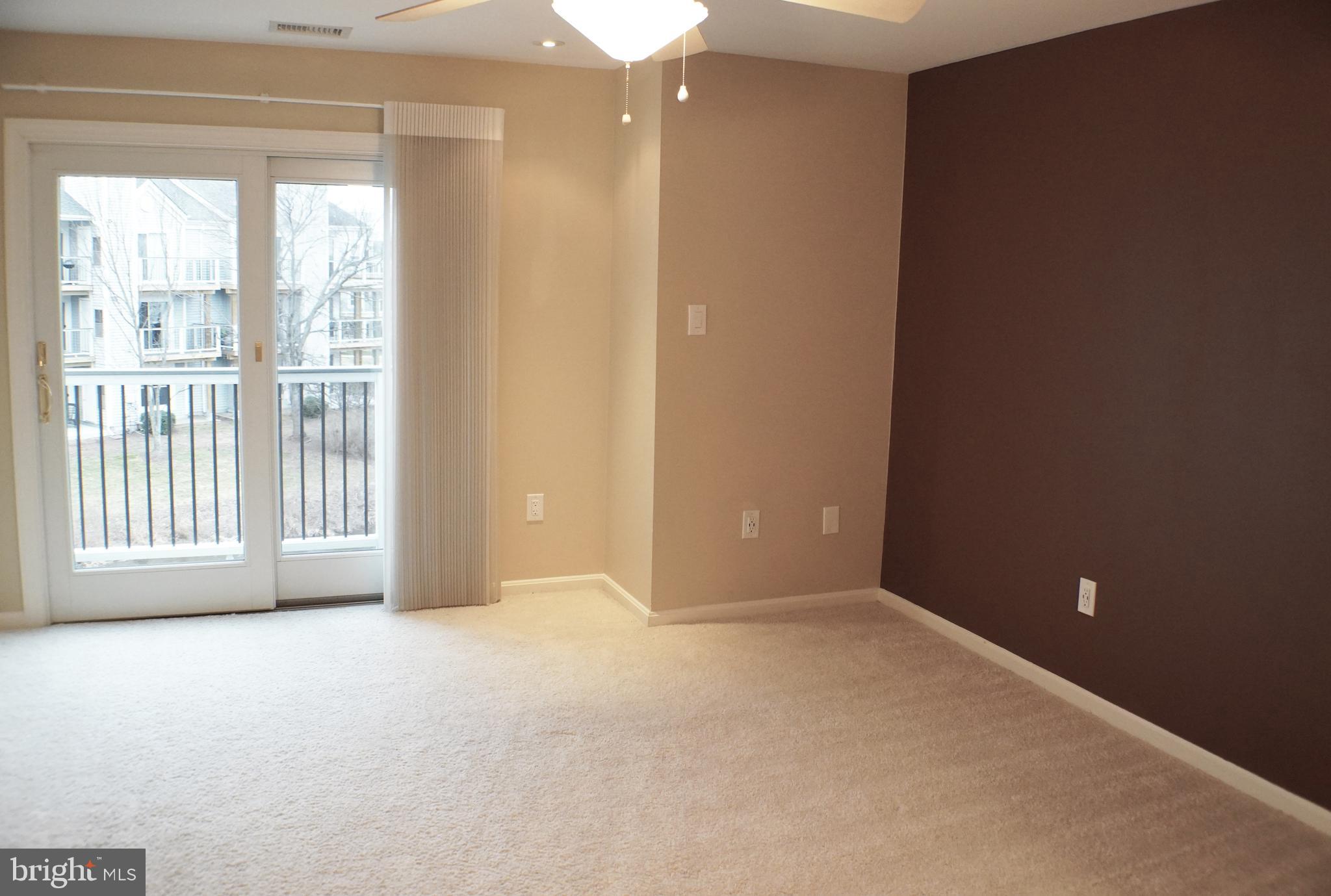 20575 Snowshoe SQUARE Unit: 301