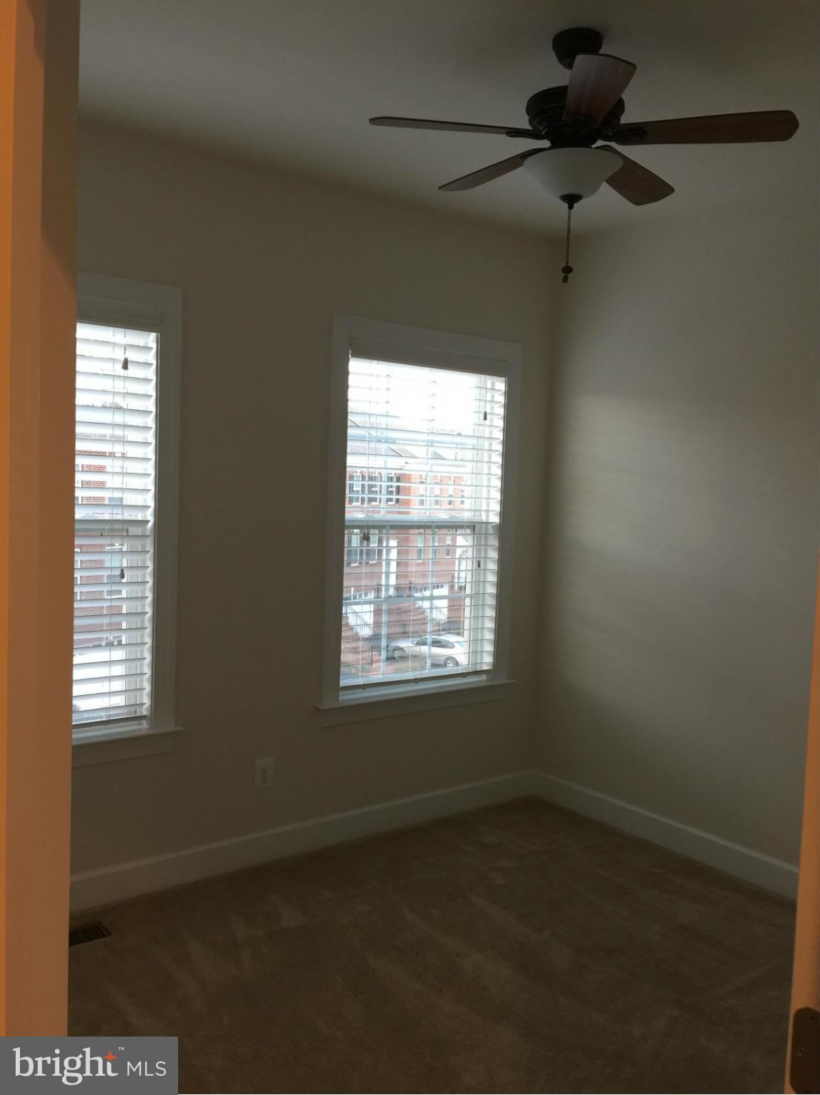 20214 Center Brook SQUARE