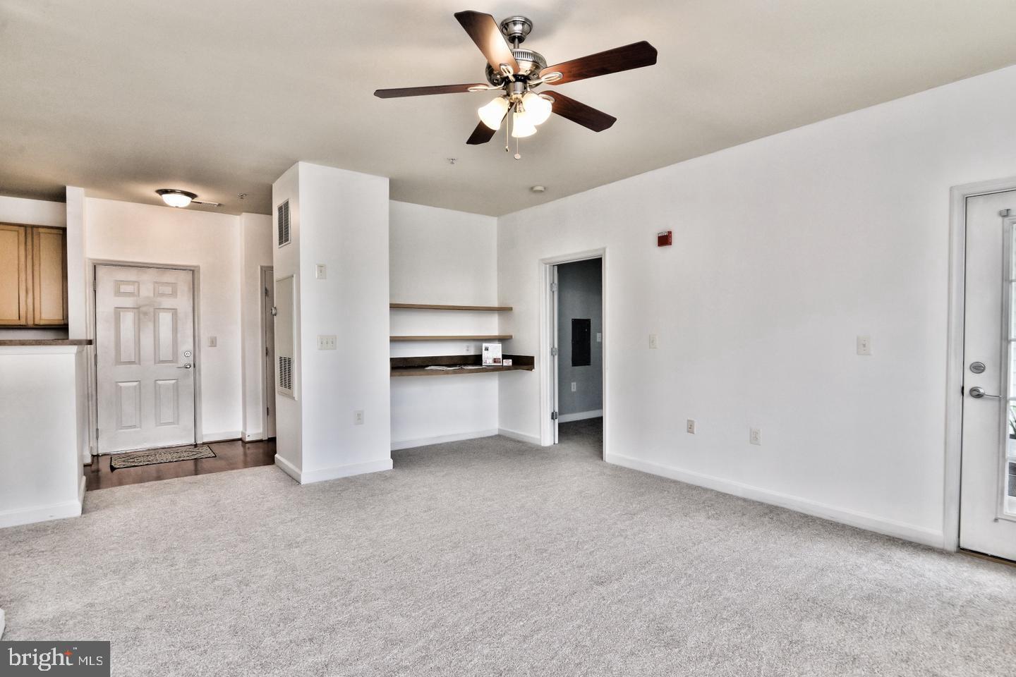 22687 Blue Elder TERRACE Unit: 104