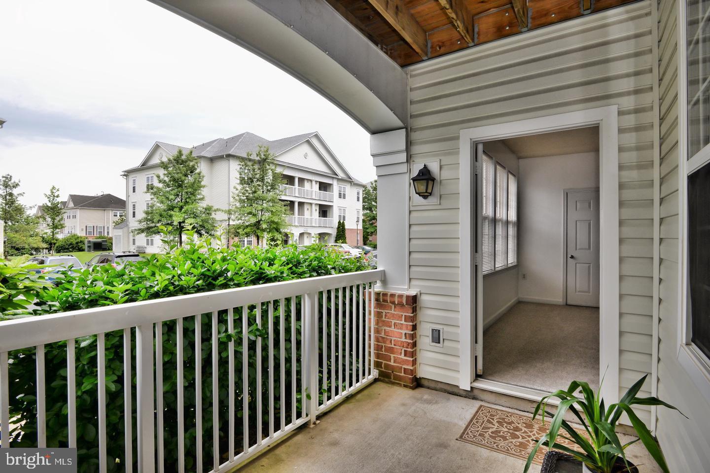 22687 Blue Elder TERRACE Unit: 104