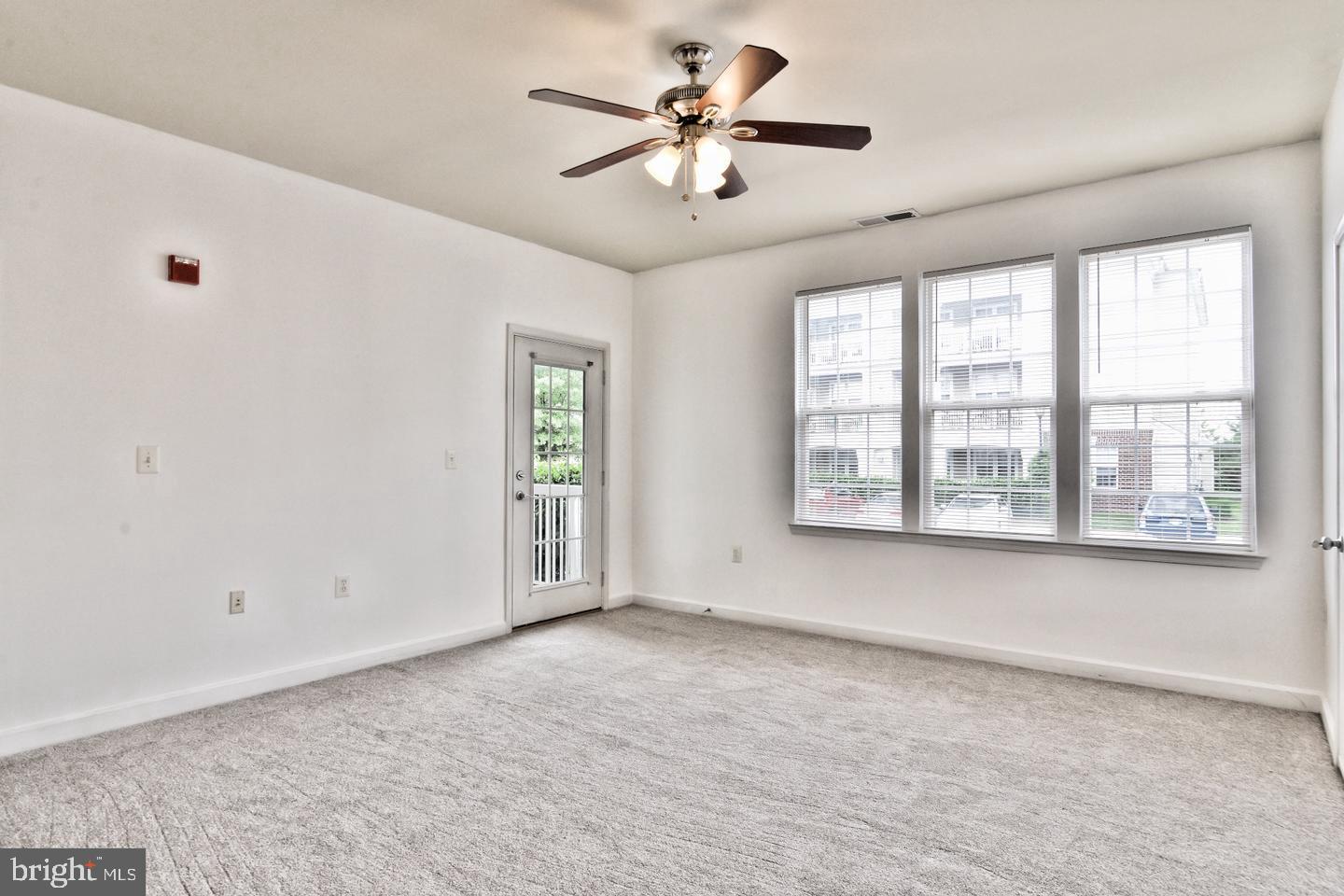 22687 Blue Elder TERRACE Unit: 104