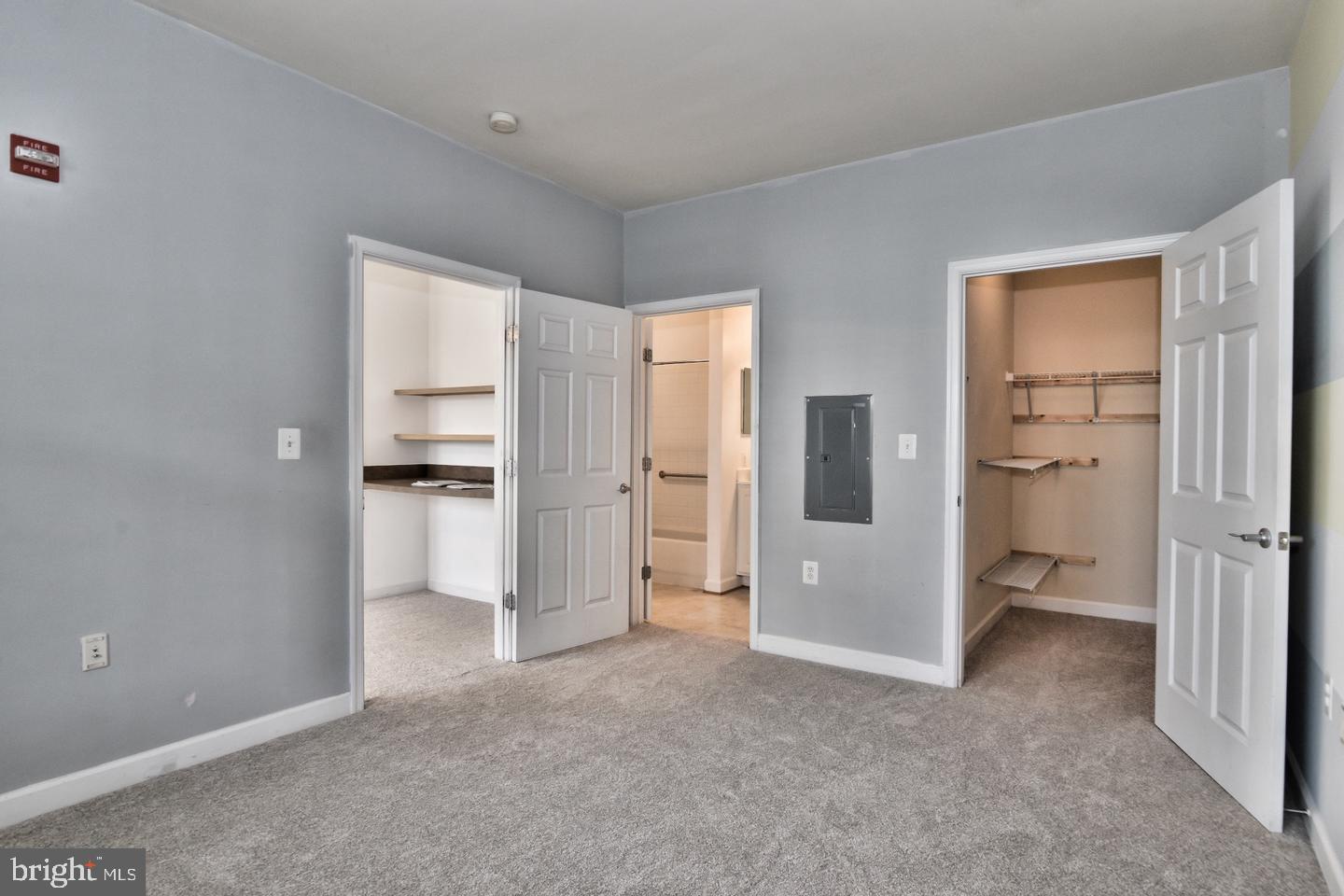 22687 Blue Elder TERRACE Unit: 104