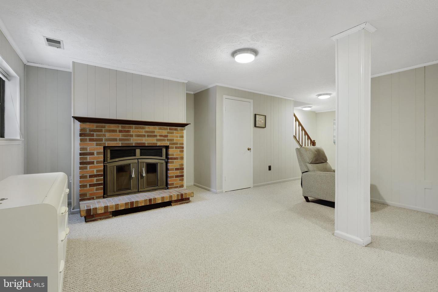11 Haxall COURT