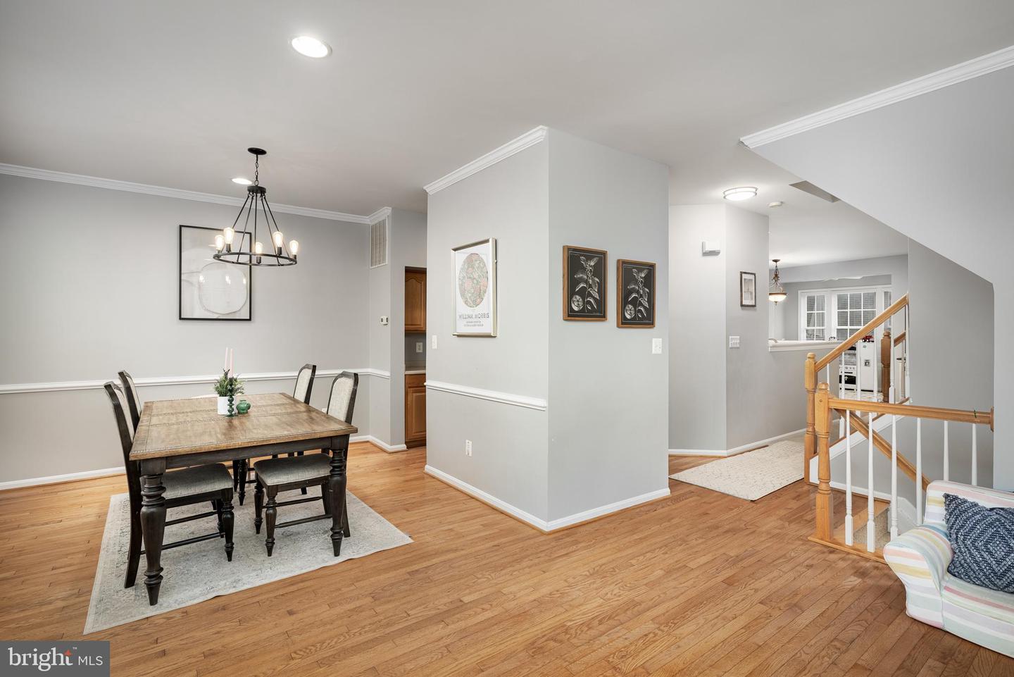 1200 Cambria TERRACE NE