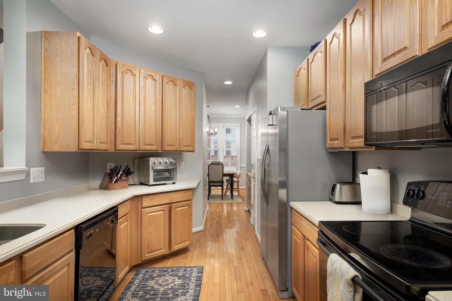 1200 Cambria TERRACE NE