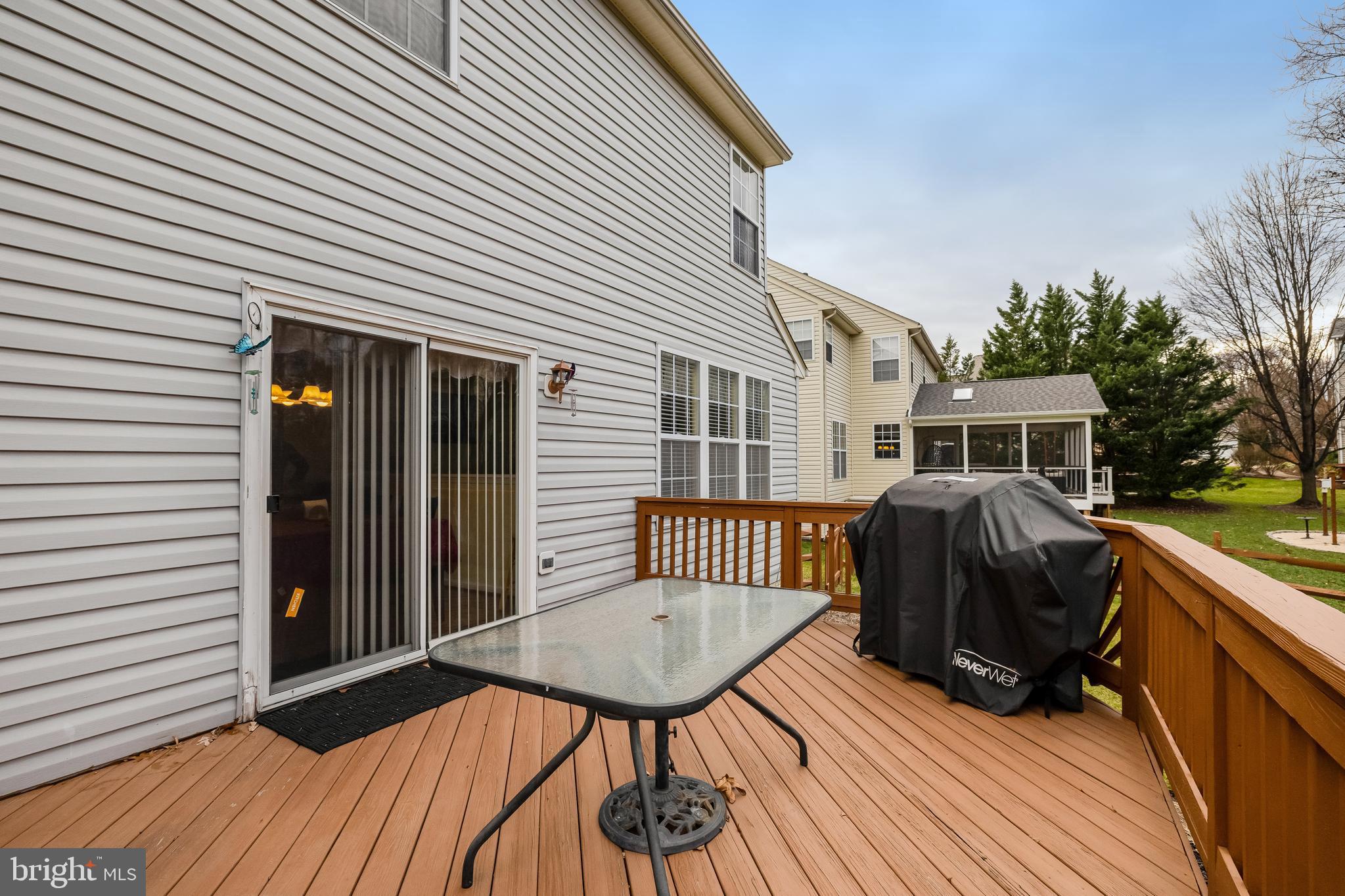 44326 Misty Creek PLACE