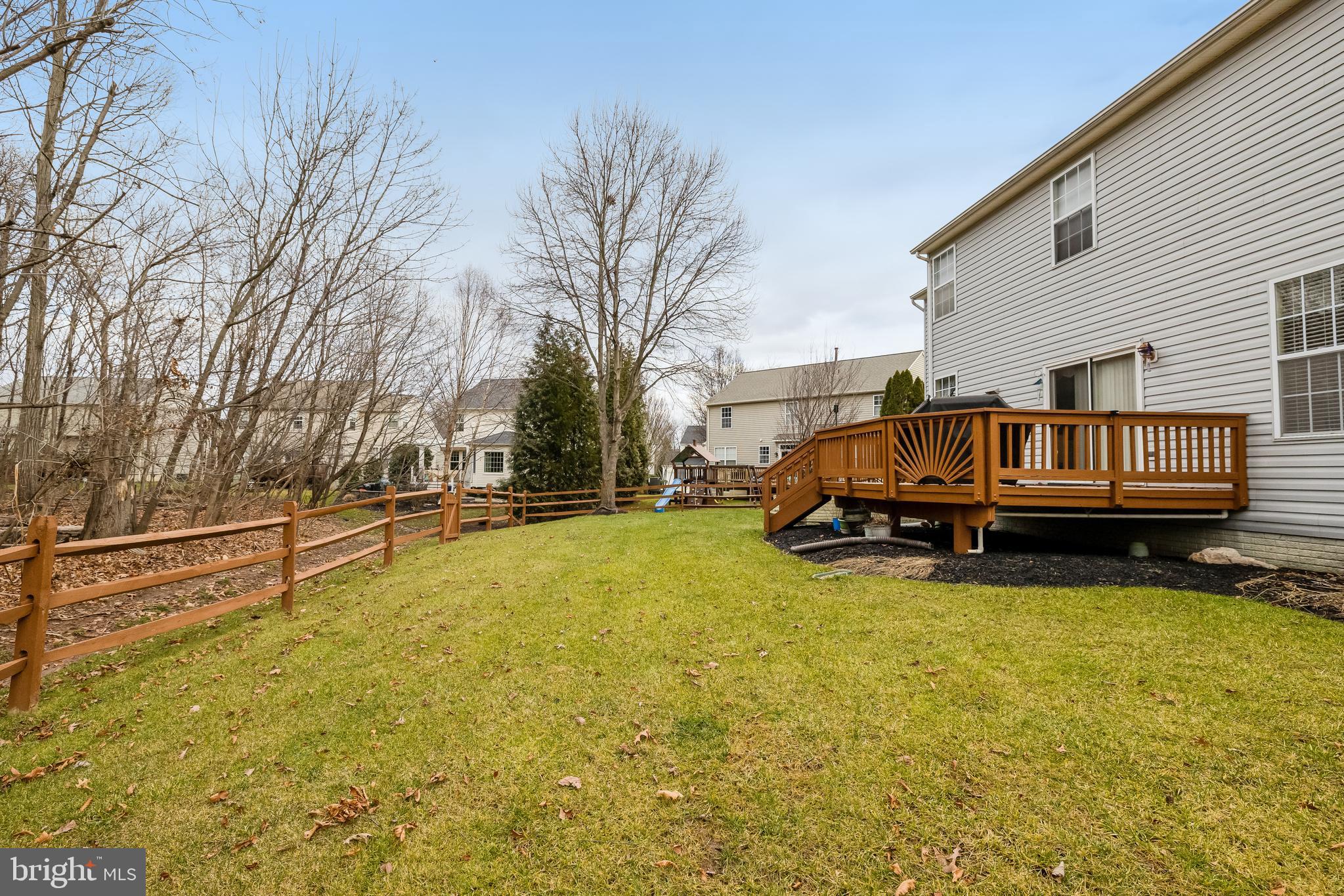 44326 Misty Creek PLACE