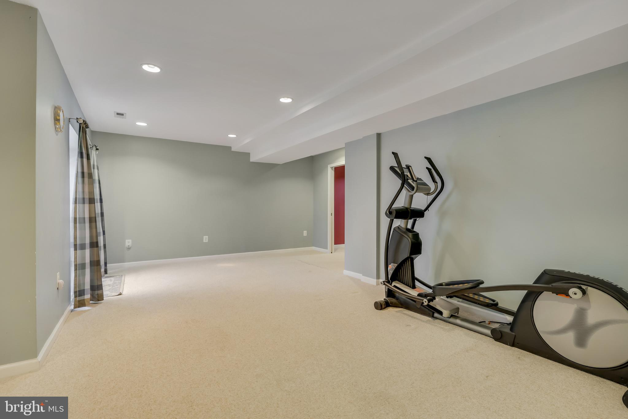 44326 Misty Creek PLACE