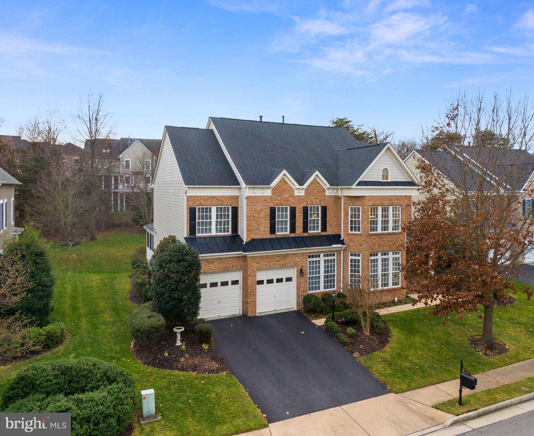 42821 Heritage Oak COURT