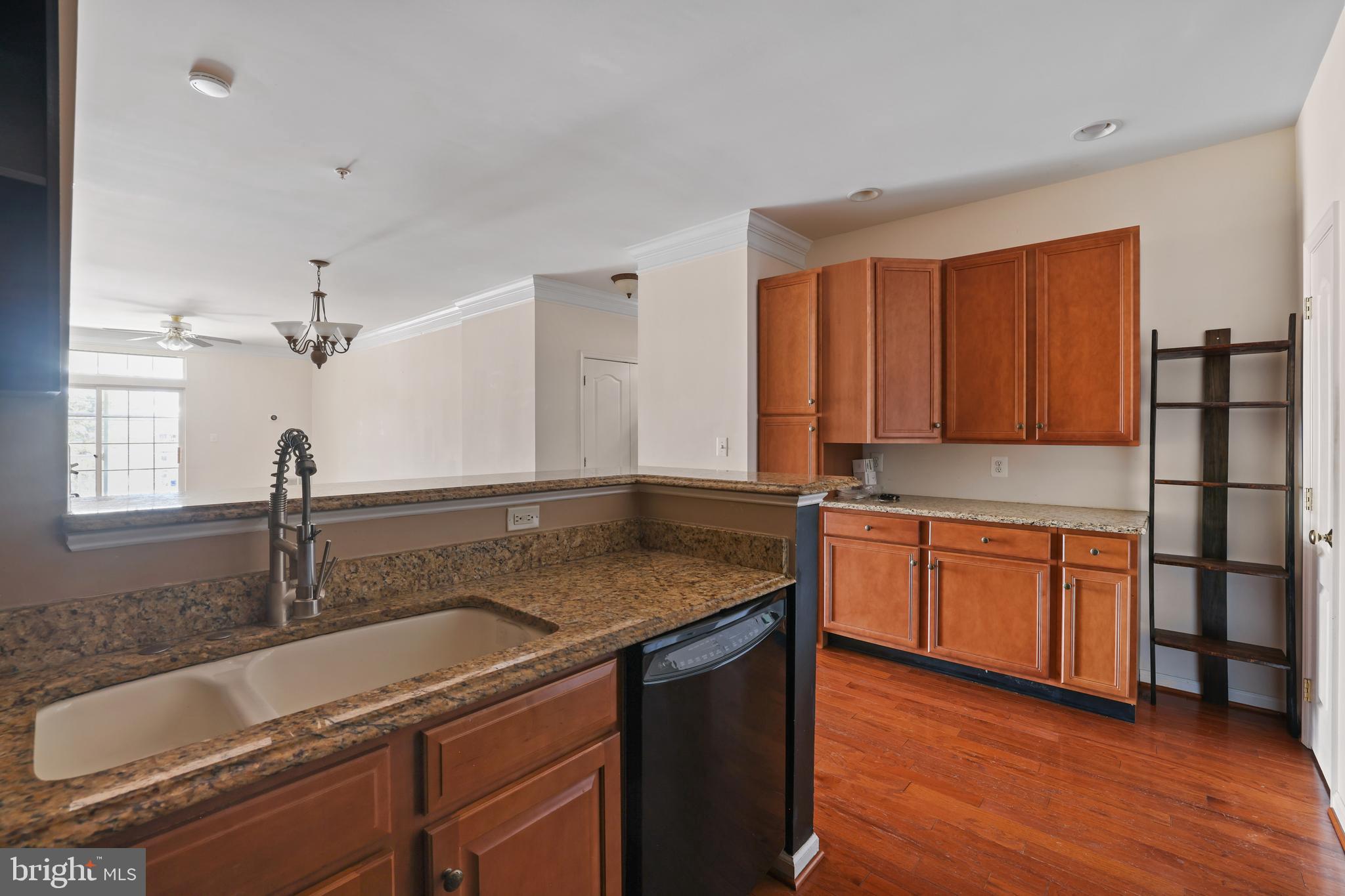 43890 Hickory Corner TERRACE Unit: 106