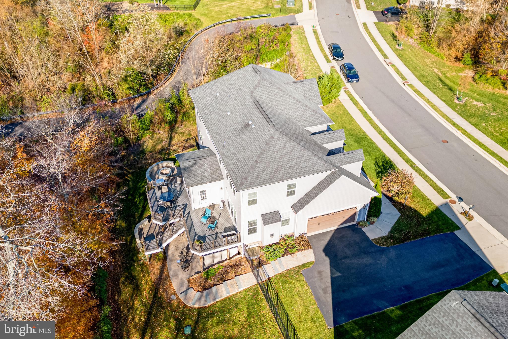 21095 Honeycreeper PLACE