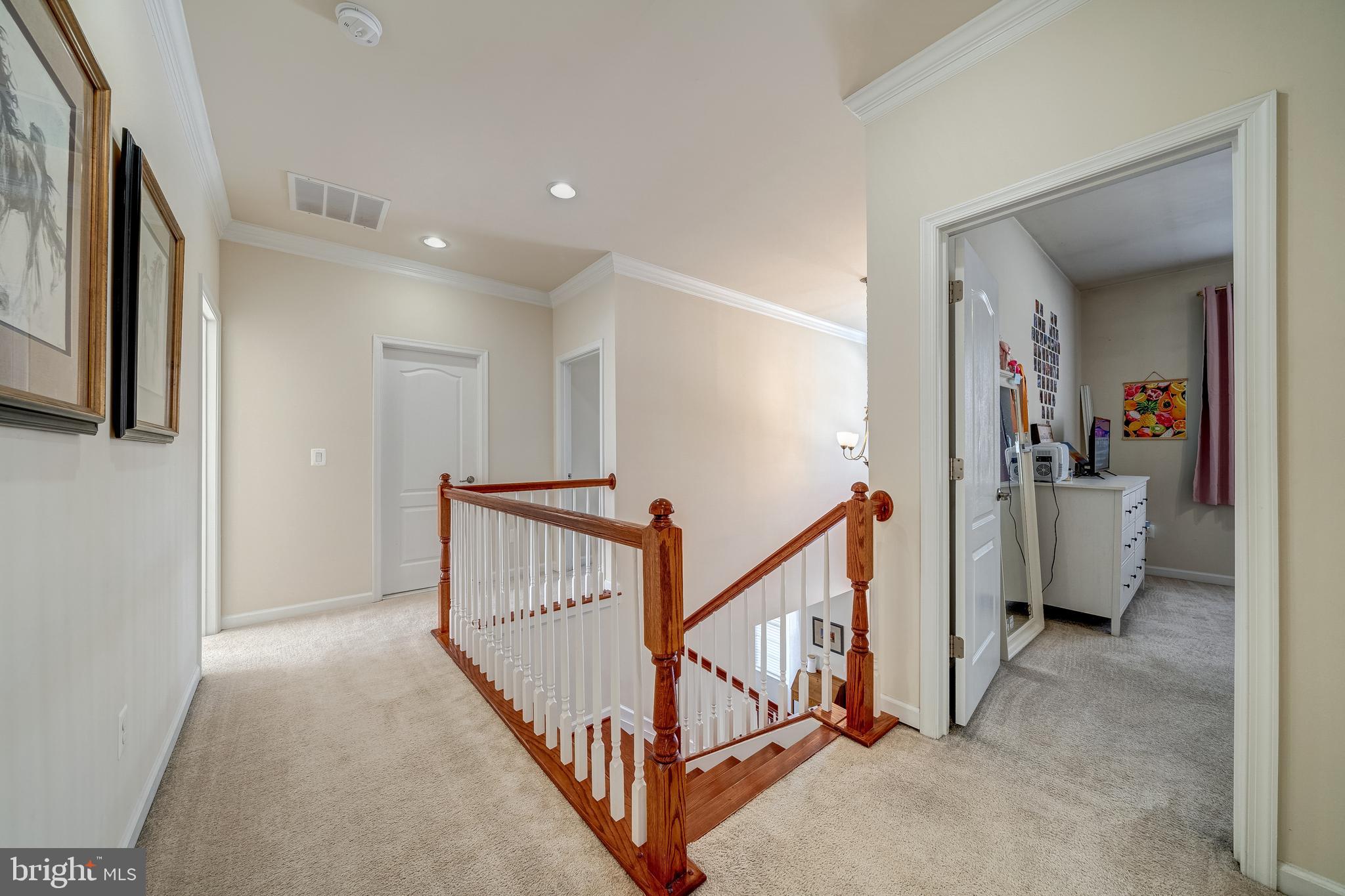 21095 Honeycreeper PLACE