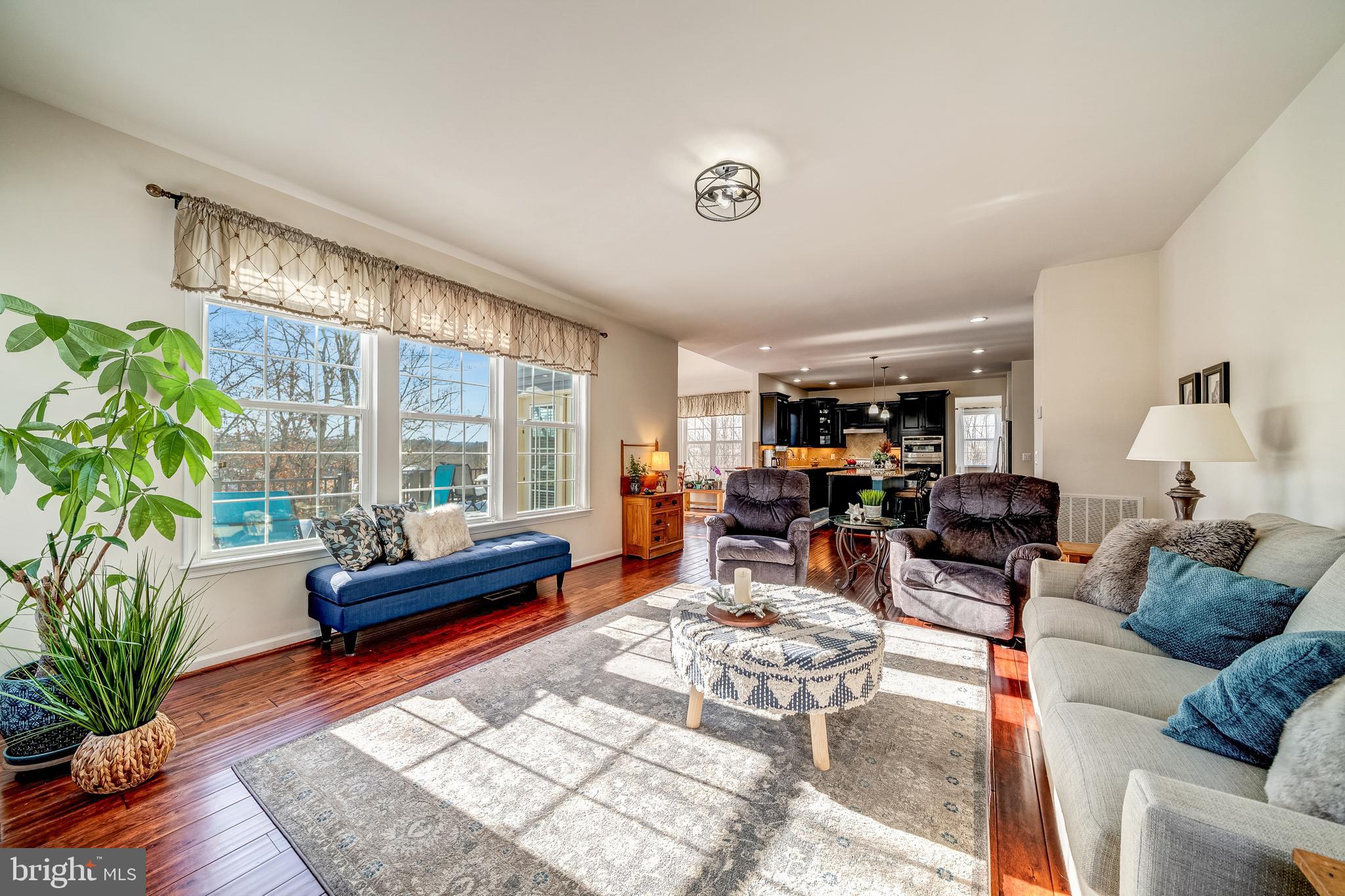 21095 Honeycreeper PLACE