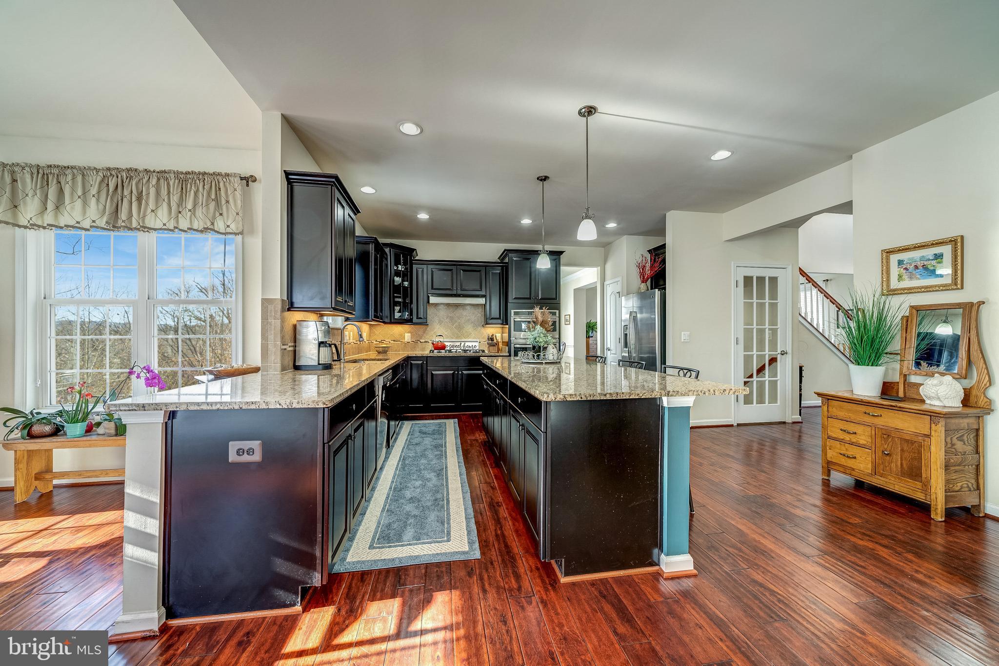 21095 Honeycreeper PLACE