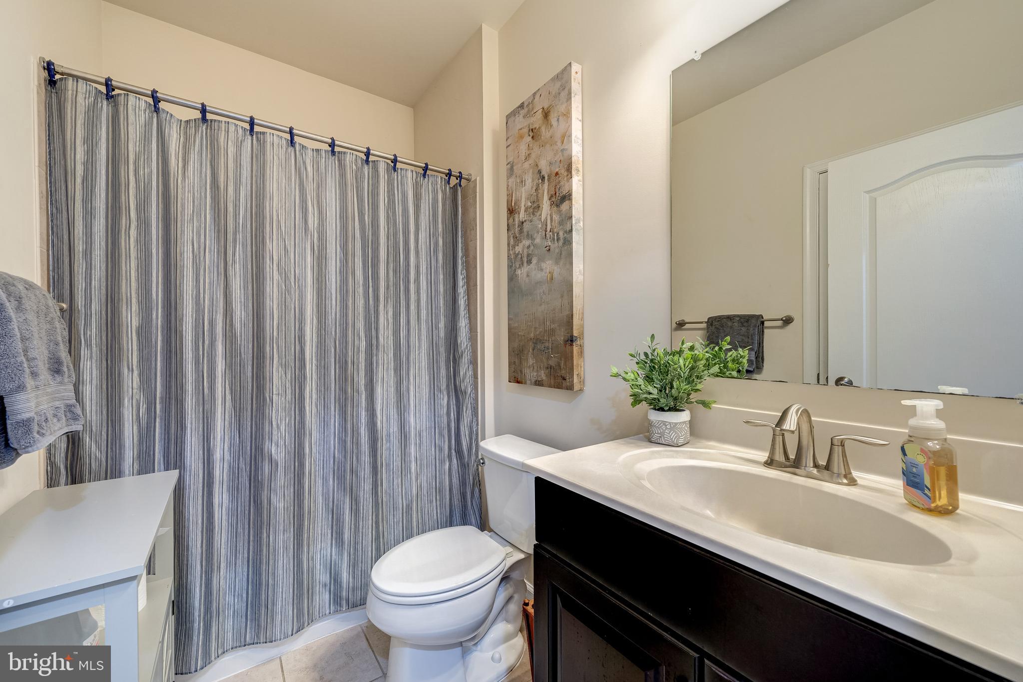 21095 Honeycreeper PLACE