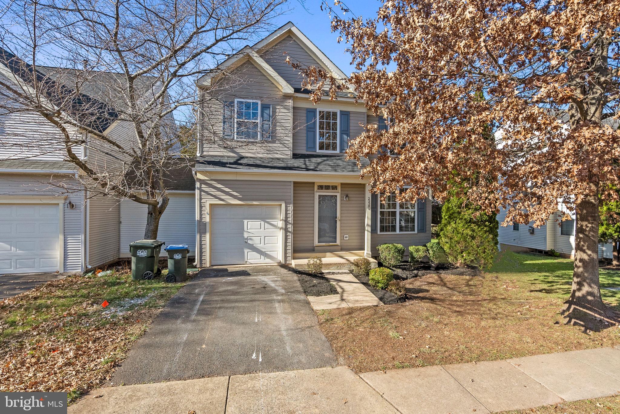 22581 Maison Carree Square