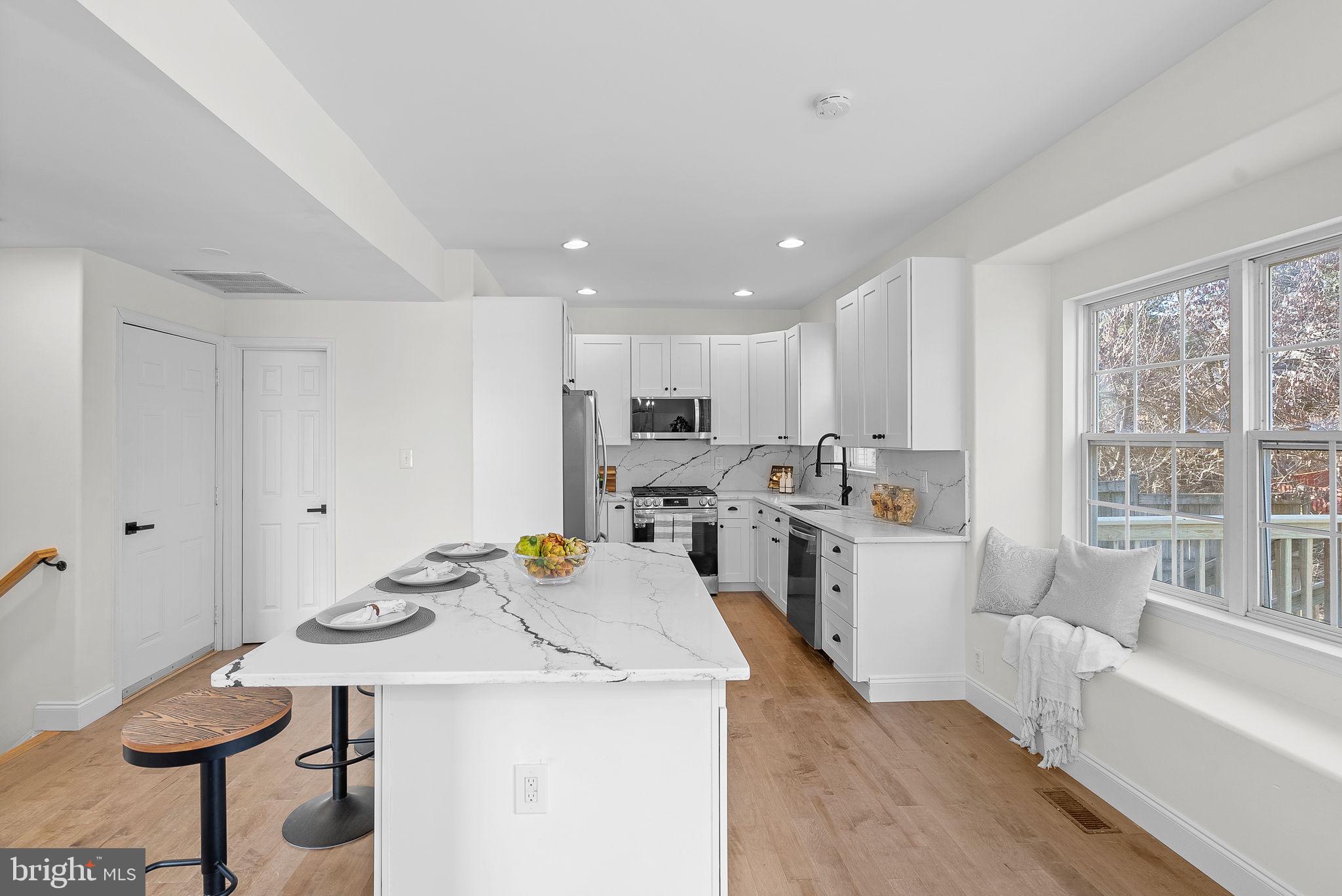 22581 Maison Carree Square