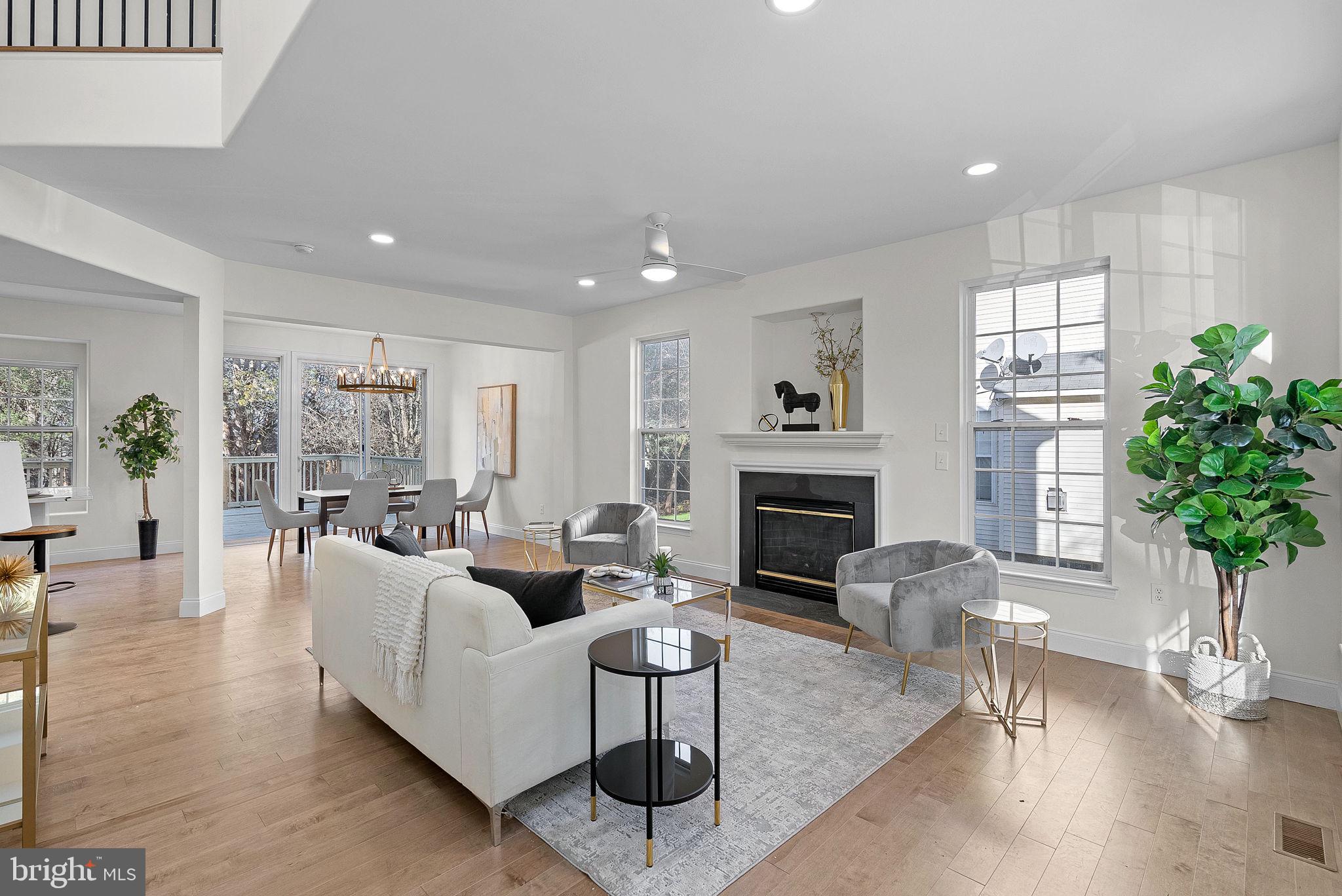 22581 Maison Carree Square