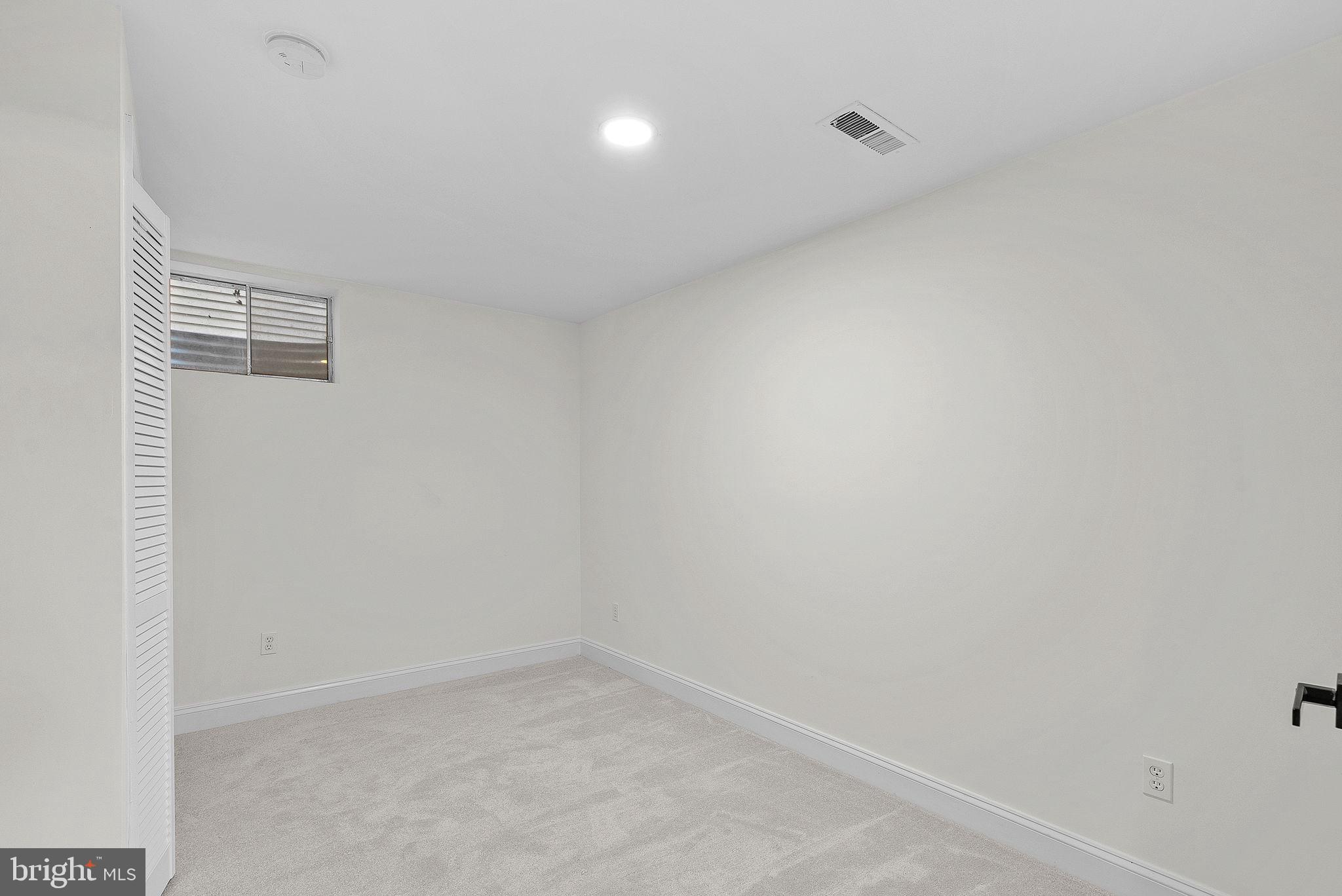 22581 Maison Carree Square