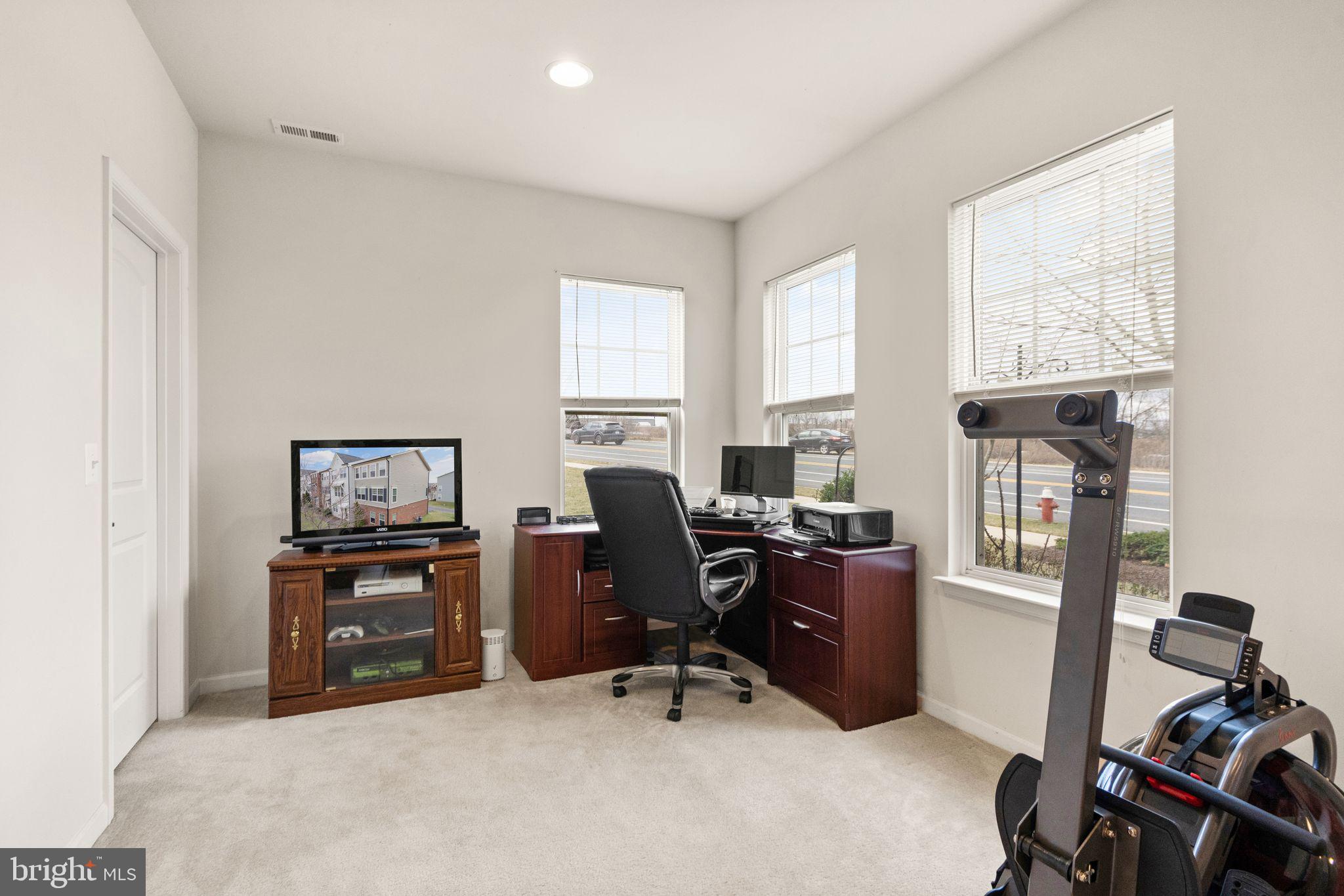 43891 Eastgate View Drive