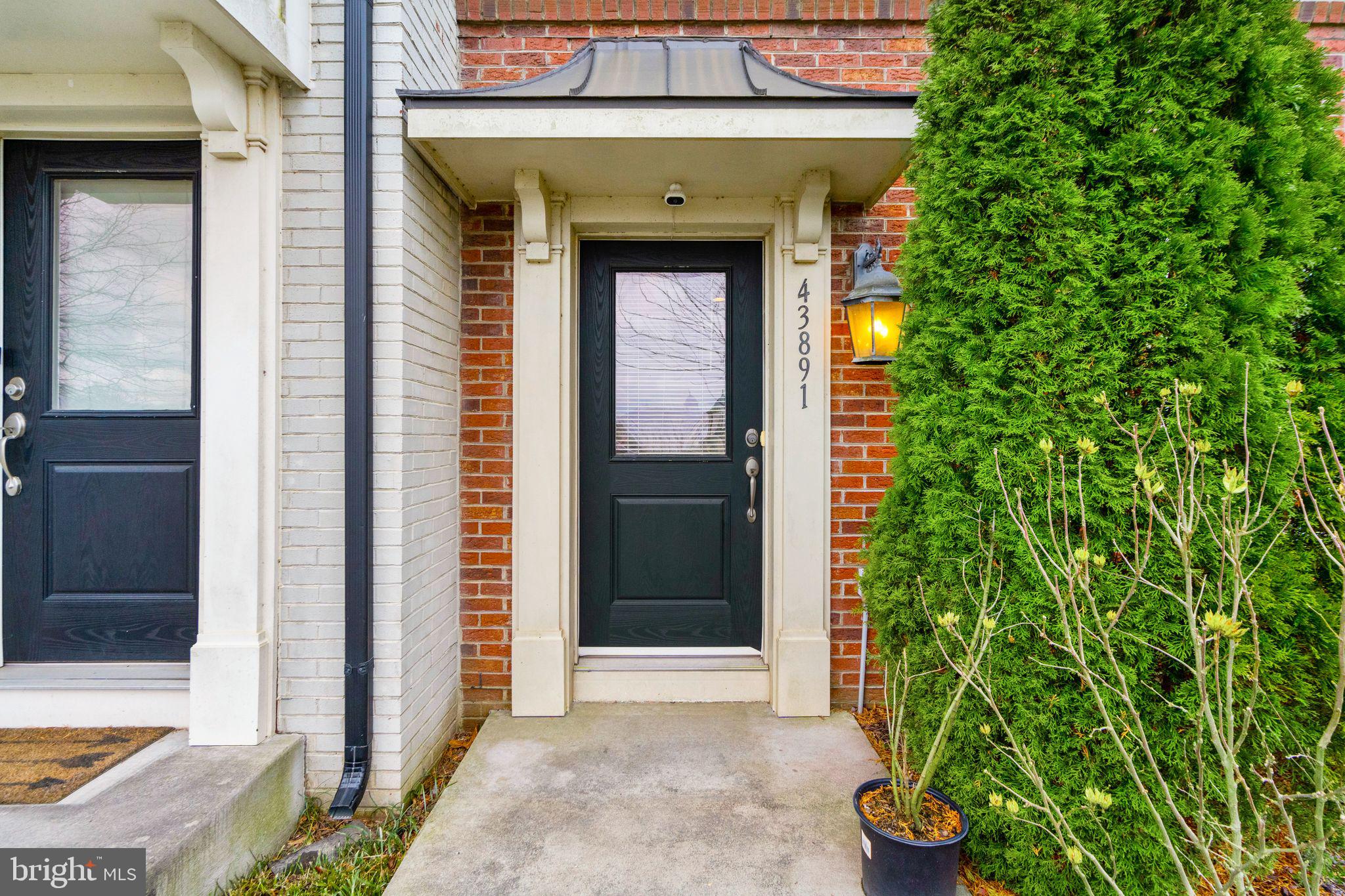 43891 Eastgate View Drive