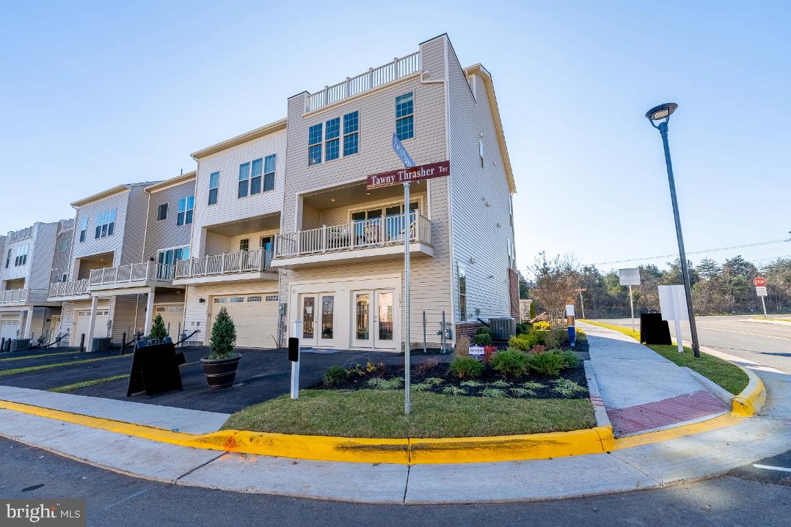 1700 Mocking Jay Terrace NE