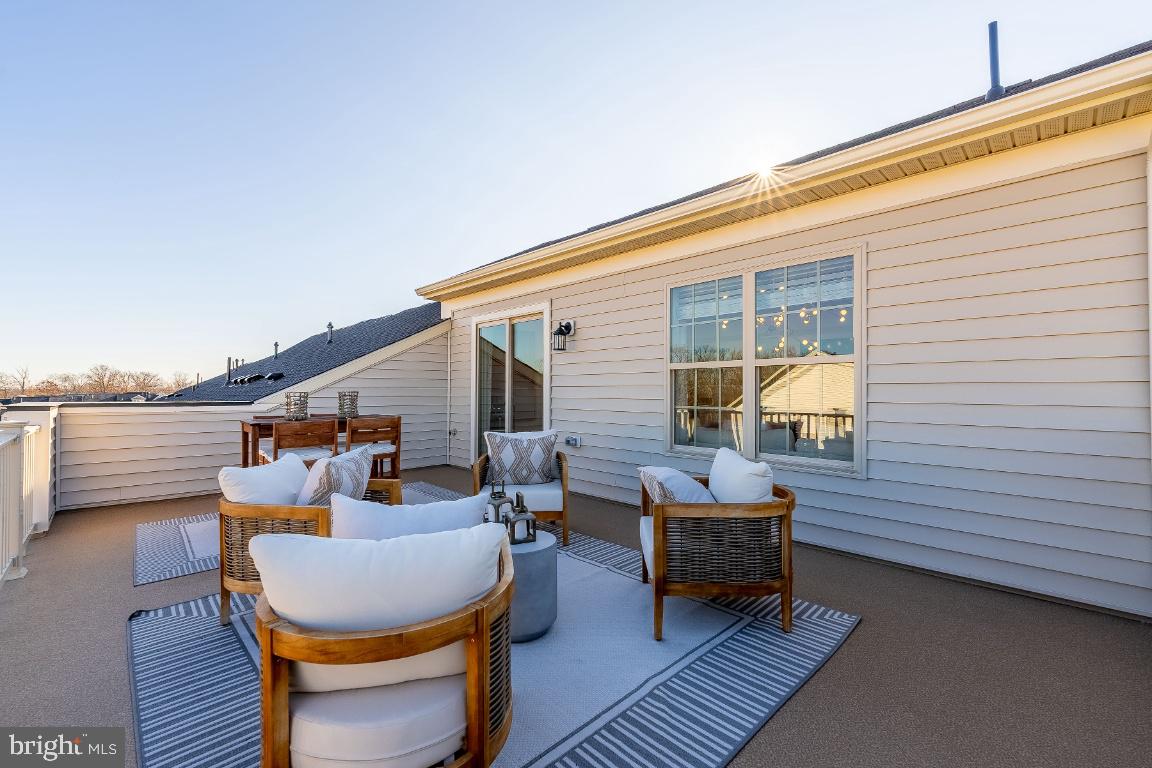 1700 Mocking Jay Terrace NE