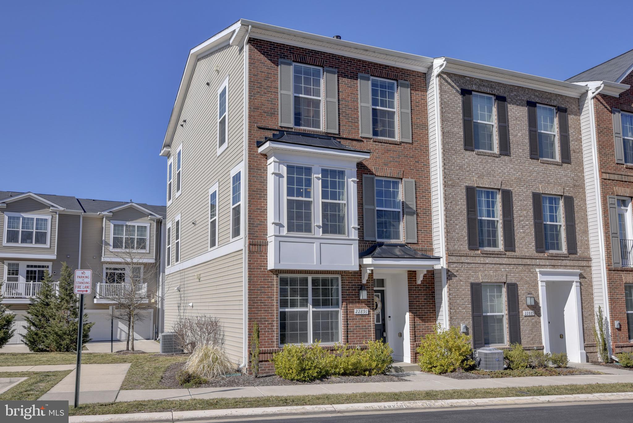 22891 Locust Lane