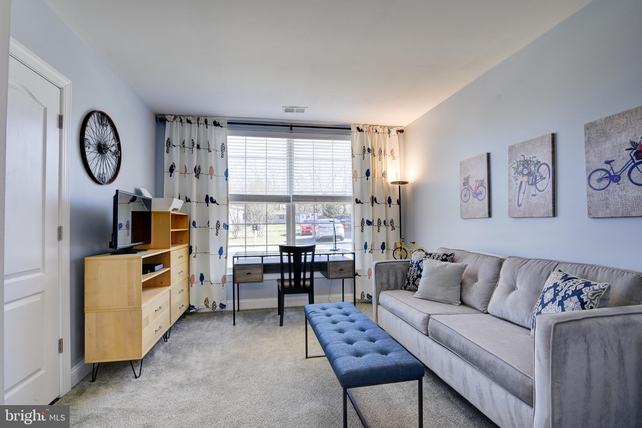 22891 Locust Lane